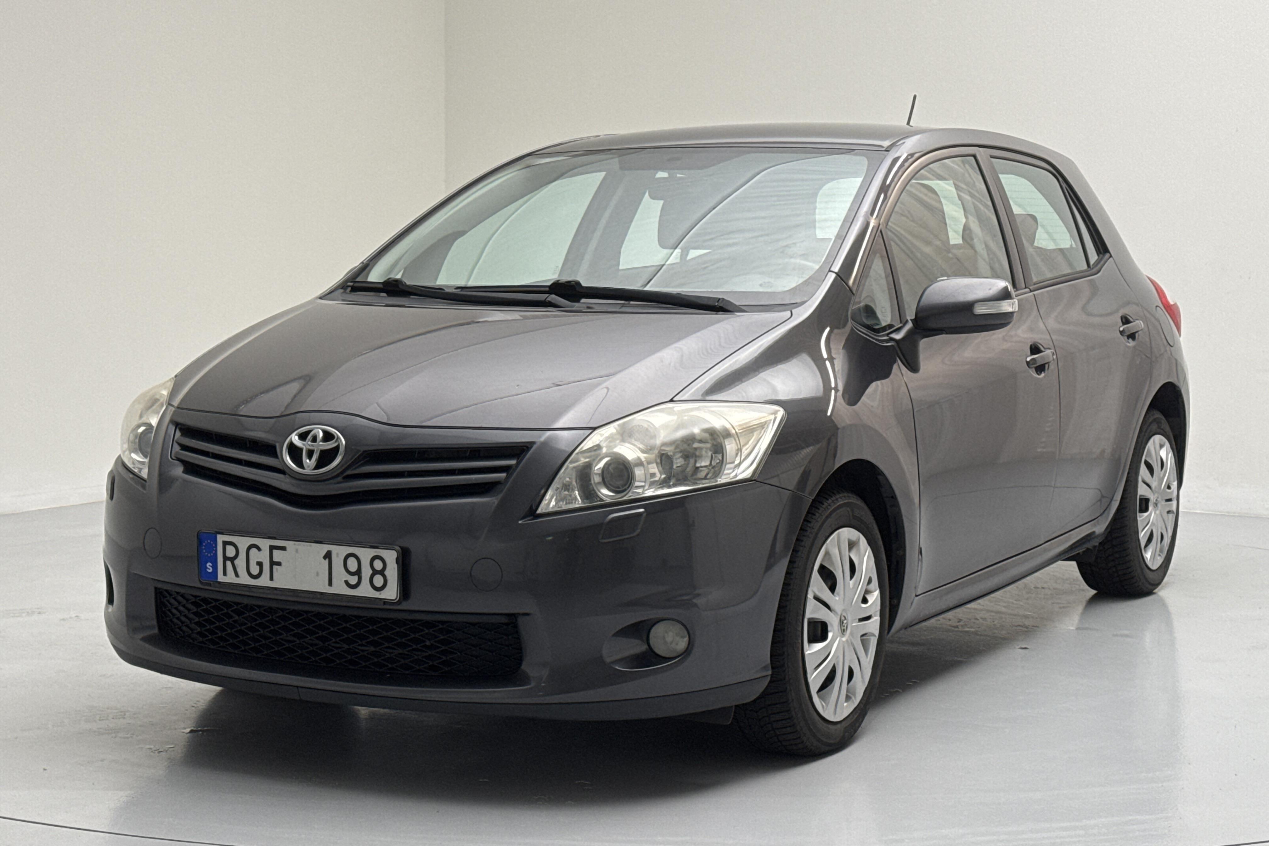 Toyota Auris 1.6 VVT-i 5dr (132hk) - 173 620 km - Käsitsi - Dark Grey - 2010