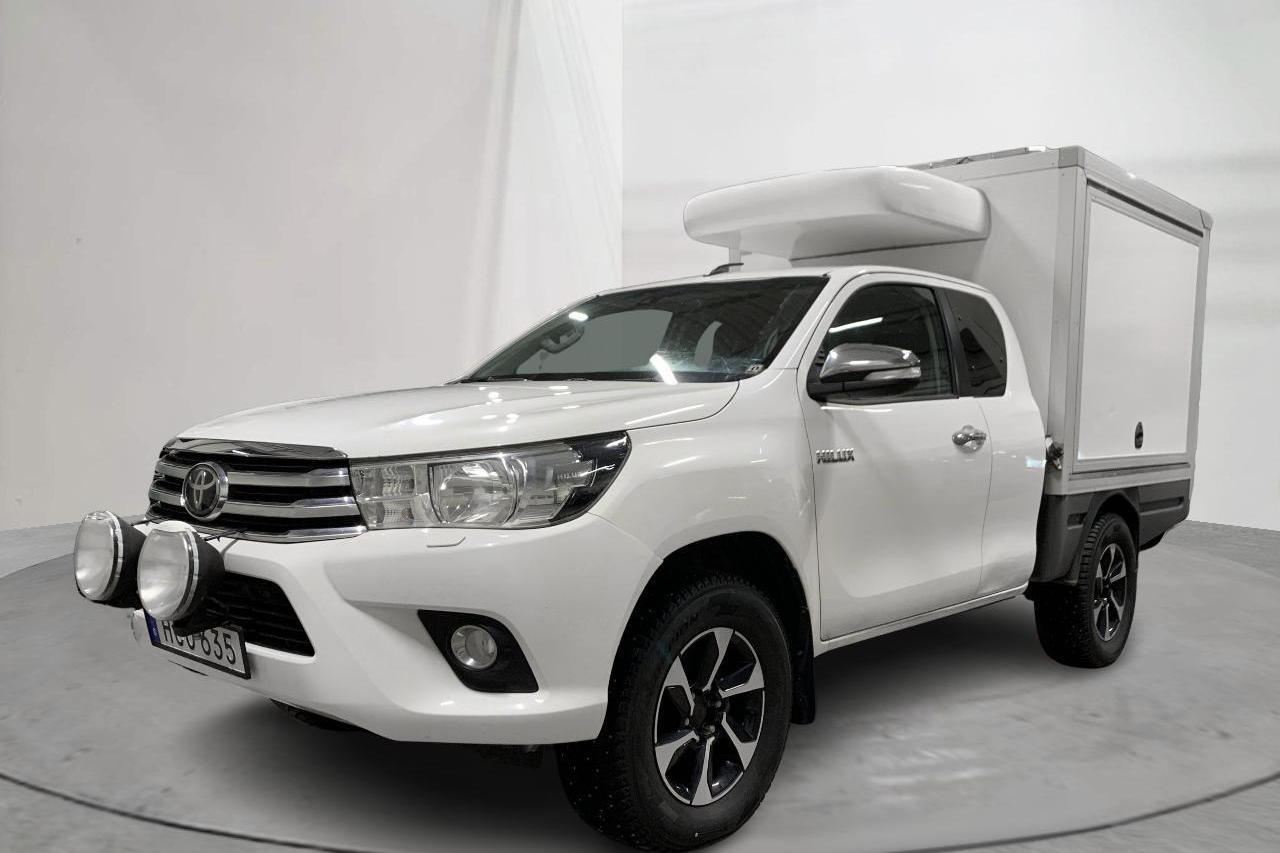 Toyota Hilux 2.4 D 4WD (150hk) - 184 910 km - Käsitsi - valge - 2016