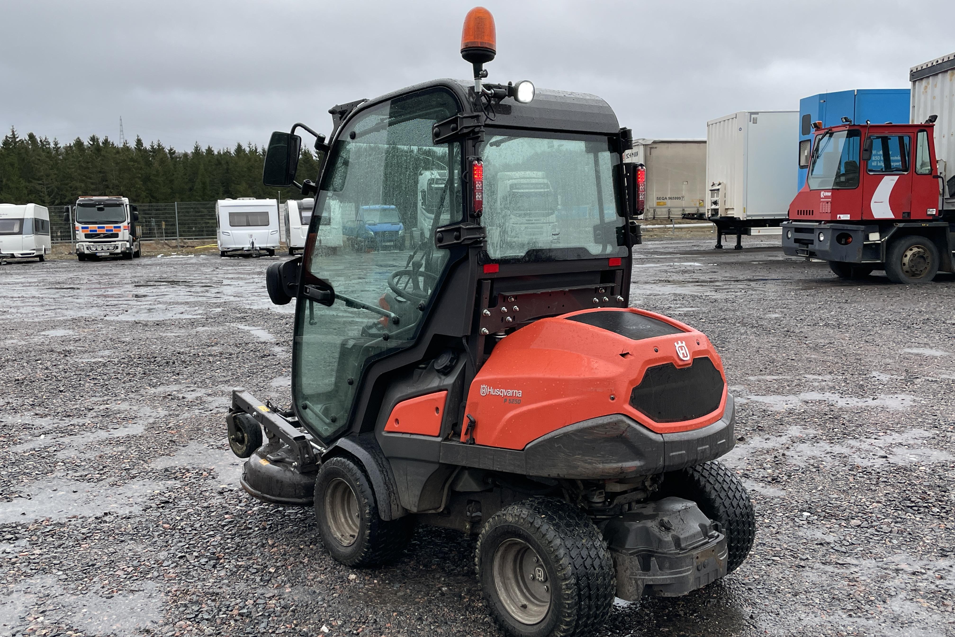 Husqvarna P525D Redskapsbärare med hytt -19 -  - 2019