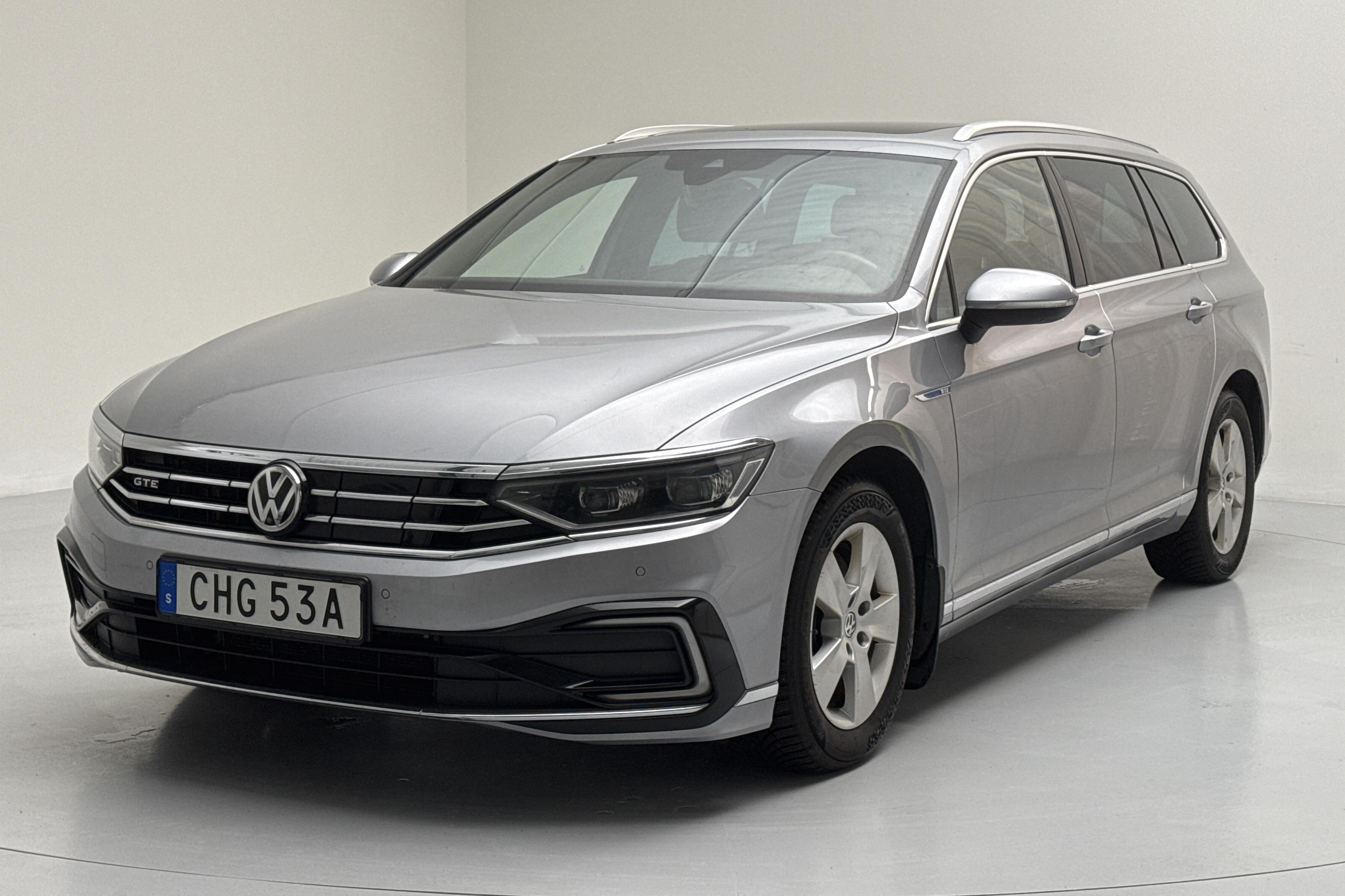 VW Passat 1.4 GTE Sportscombi (218hk) - 154 150 km - Automatic - silver - 2020