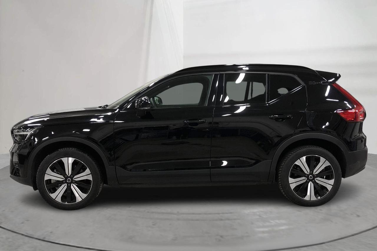 Volvo XC40 P6 Recharge (231hk) - 4 231 mil - Automat - svart - 2023