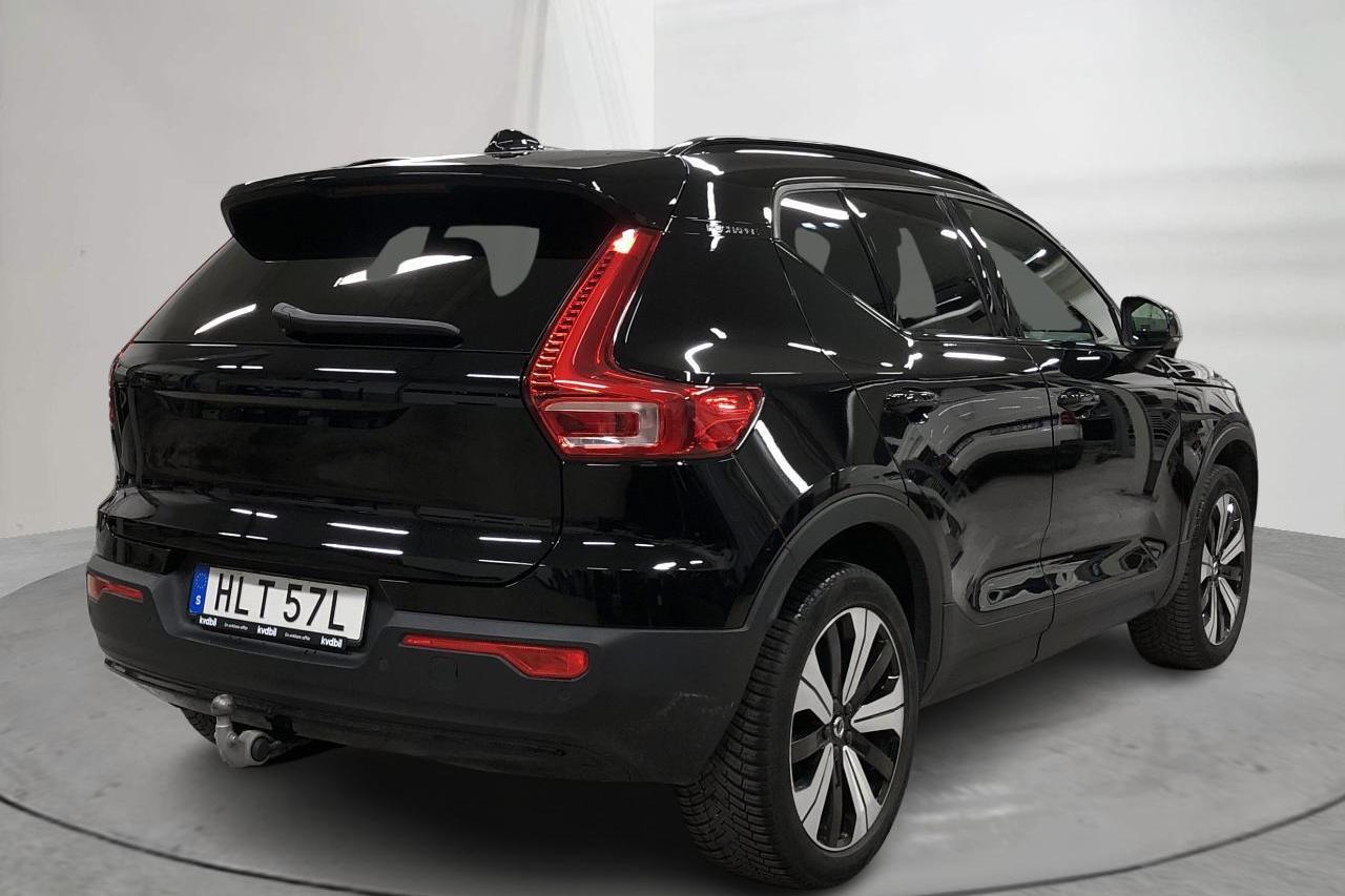 Volvo XC40 P6 Recharge (231hk) - 4 231 mil - Automat - svart - 2023