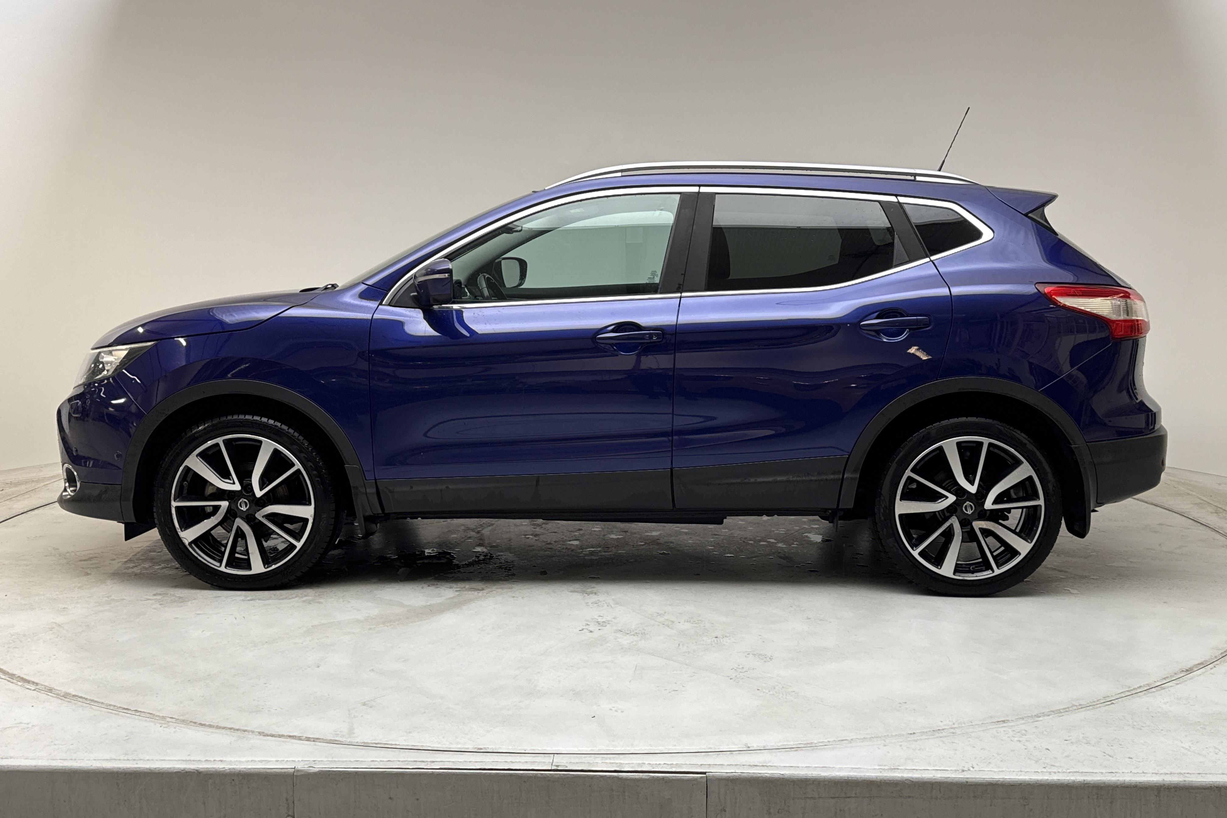 Nissan Qashqai 1.5 dCi (110hk) - 16 582 mil - Manuell - blå - 2014