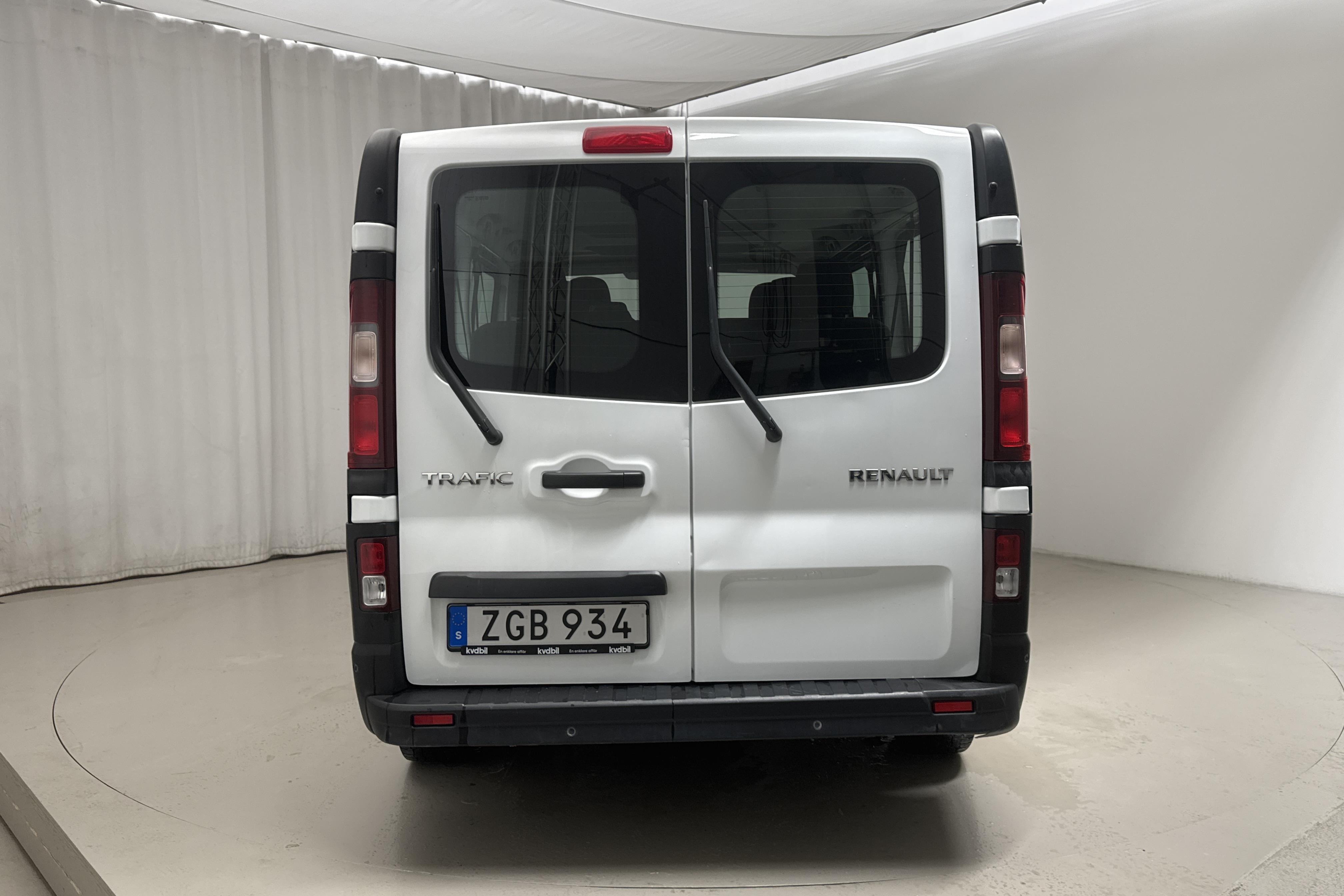 Renault Trafic Grand Kombi 2.0 dCi  (150hk) - 10 931 mil - Automat - vit - 2021