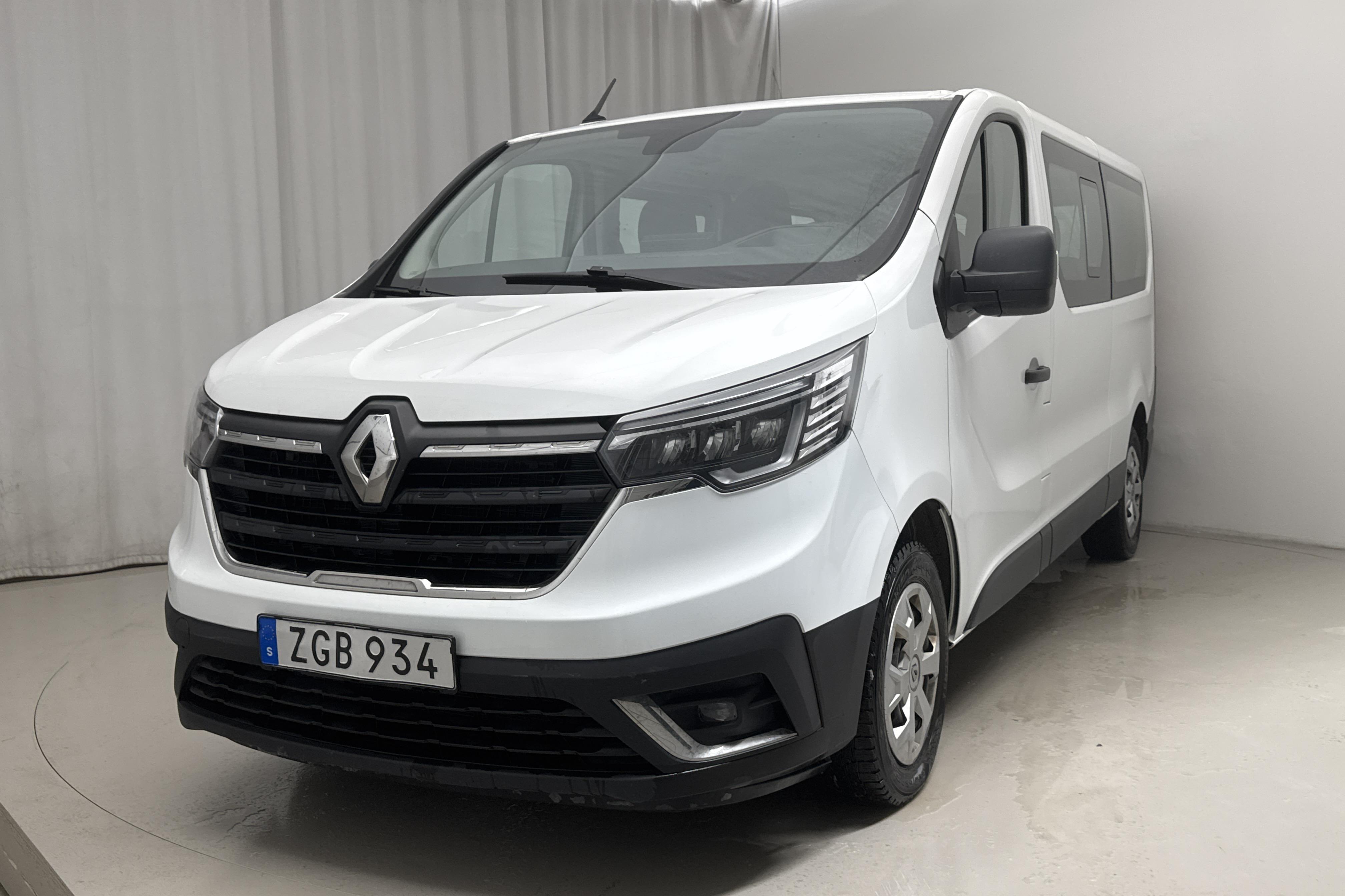 Renault Trafic Grand Kombi 2.0 dCi  (150hk) - 10 931 mil - Automat - vit - 2021