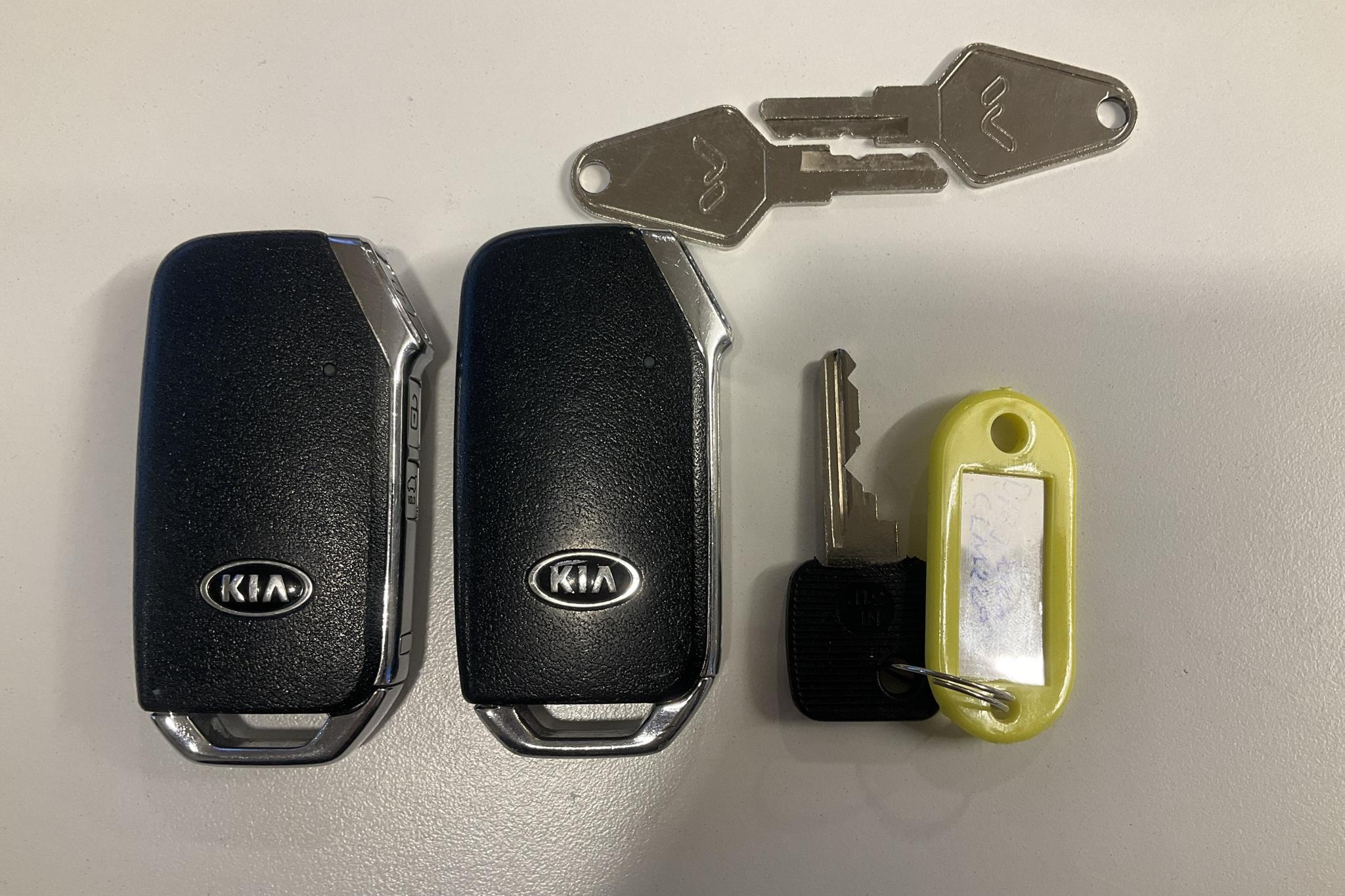 KIA Ceed 1.6 Plug-in Hybrid SW (141hk) - 98 140 km - Automaattinen - punainen - 2020