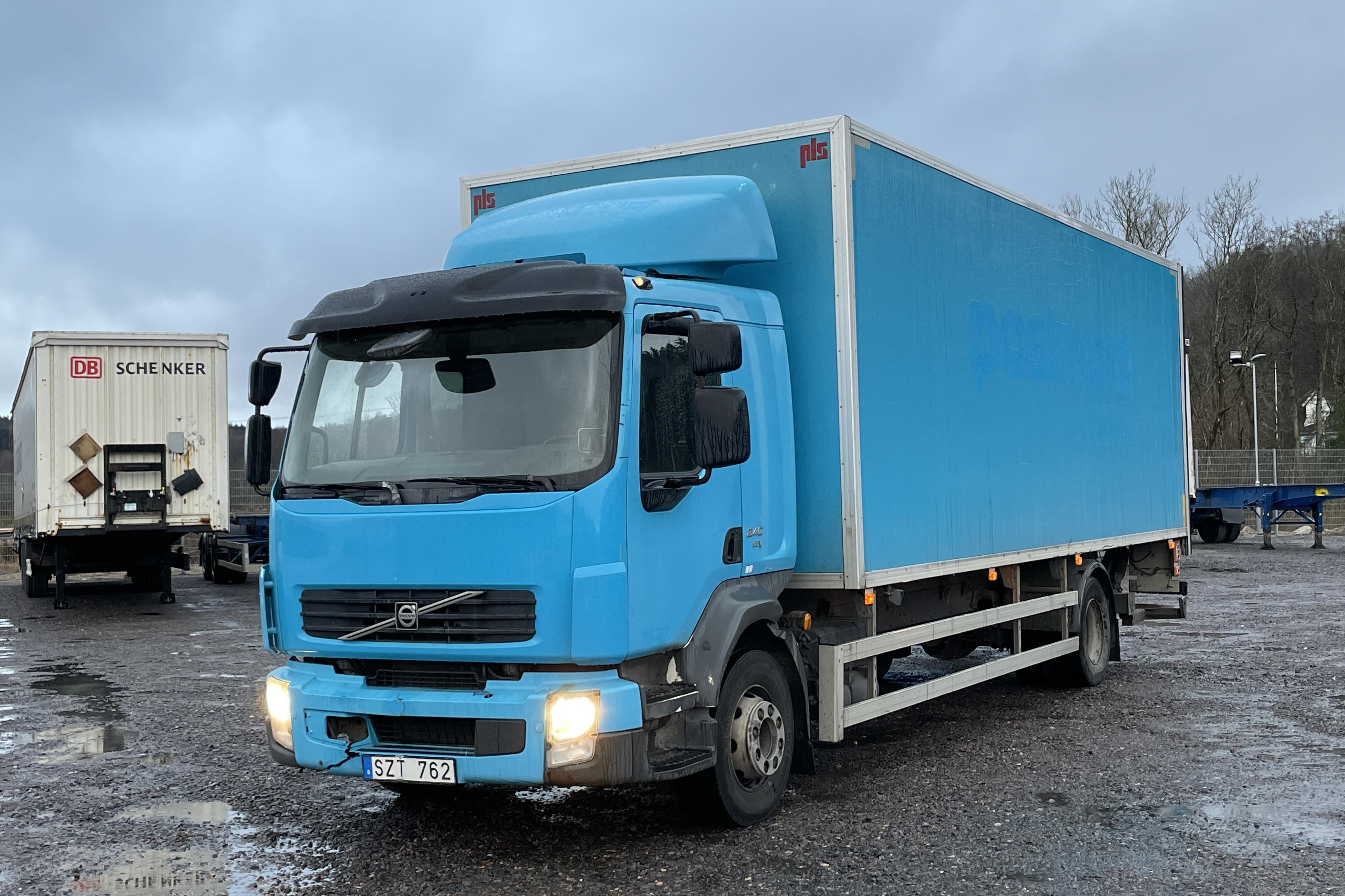 Volvo FL240 - 477 071 km - Automaattinen - Light Blue - 2014