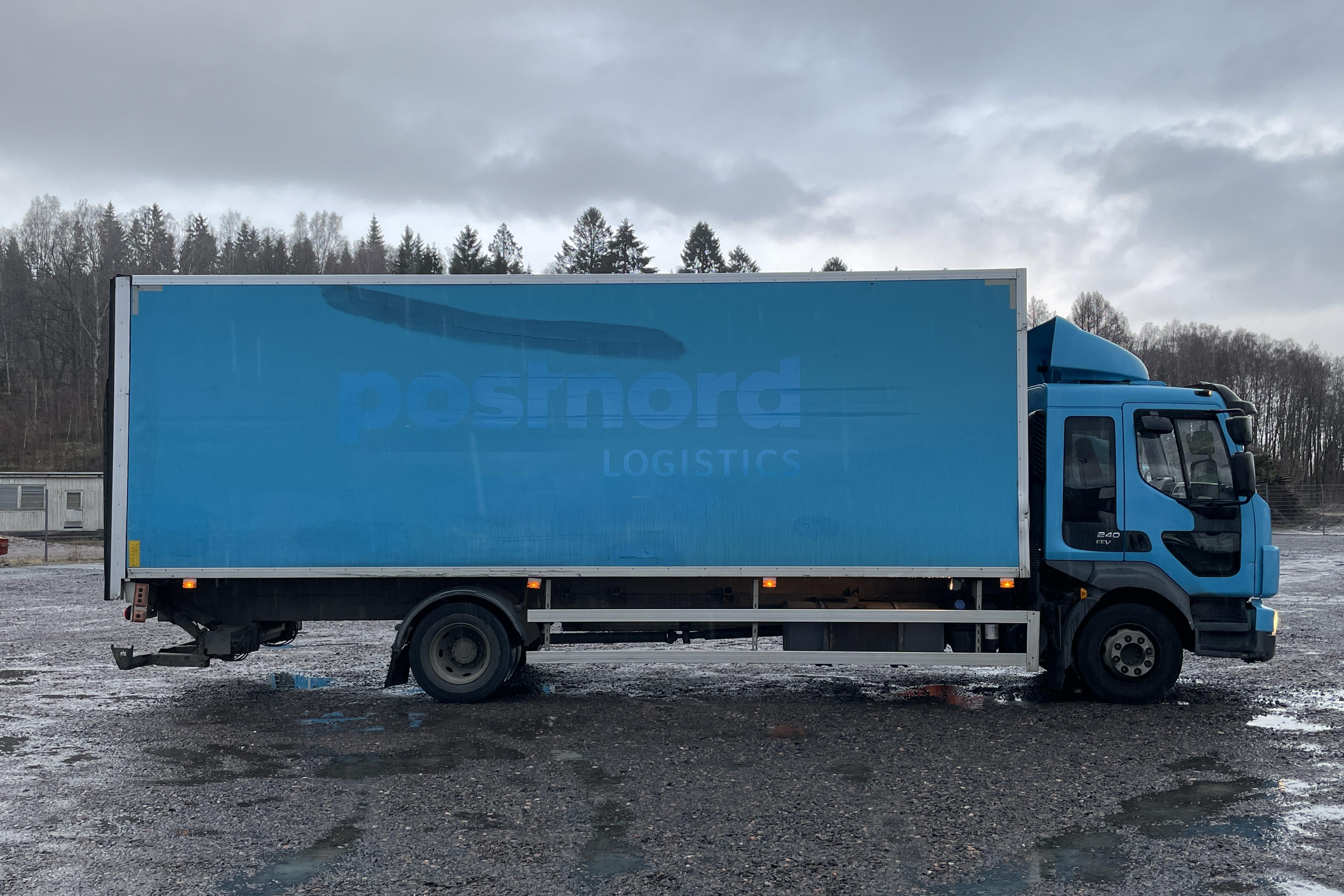 Volvo FL240 - 477 071 km - Automaattinen - Light Blue - 2014