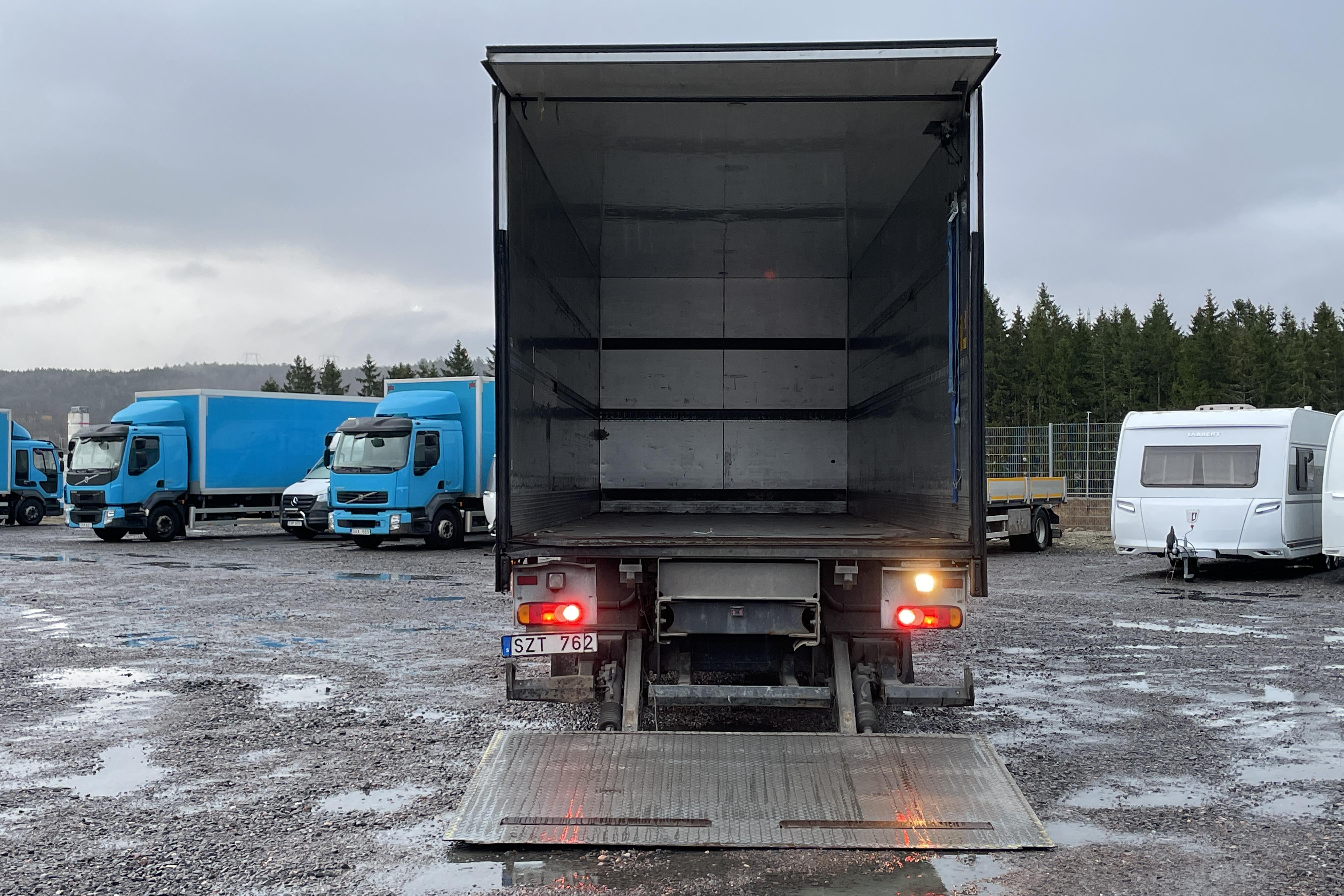 Volvo FL240 - 477 071 km - Automaattinen - Light Blue - 2014