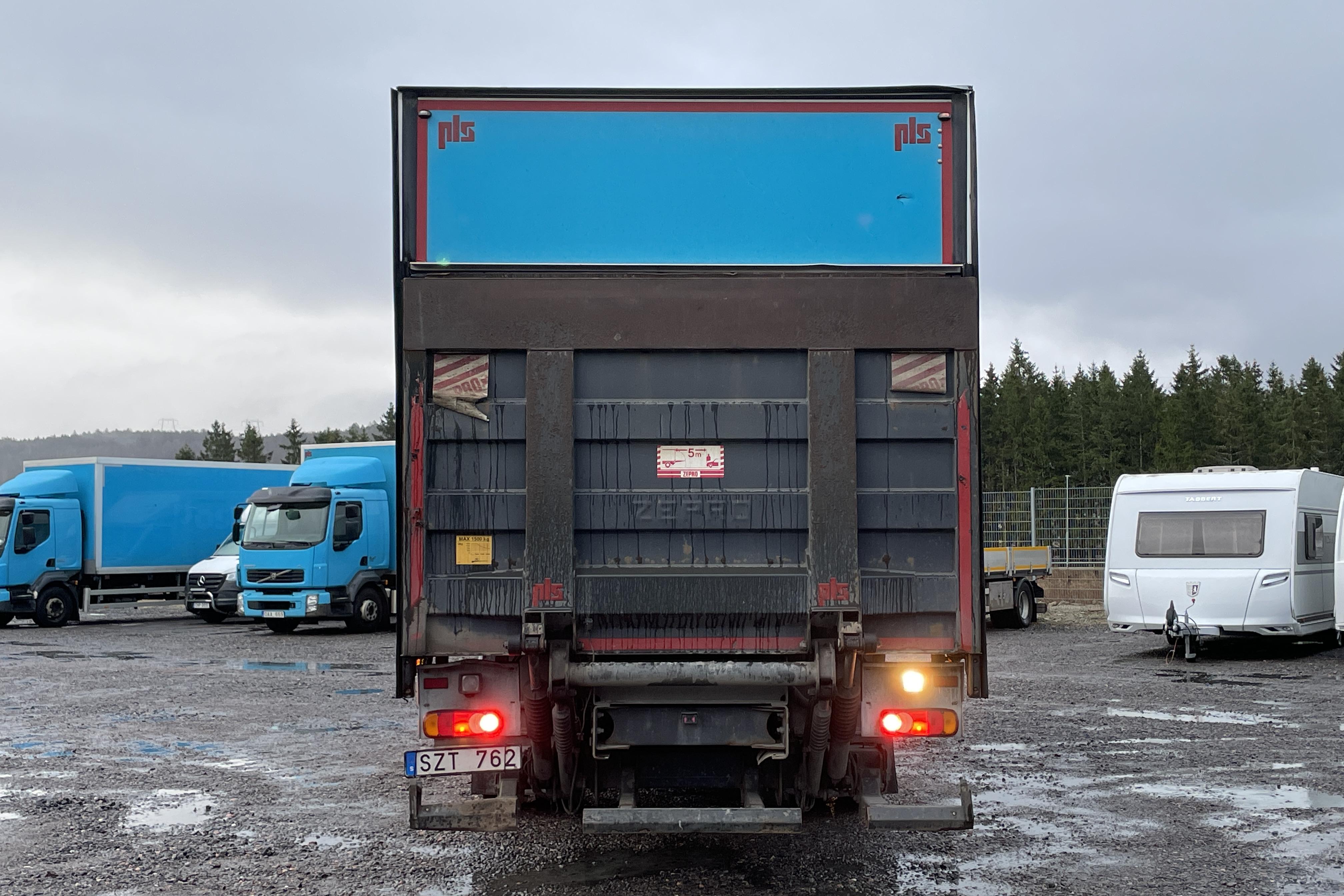 Volvo FL240 - 477 071 km - Automaattinen - Light Blue - 2014