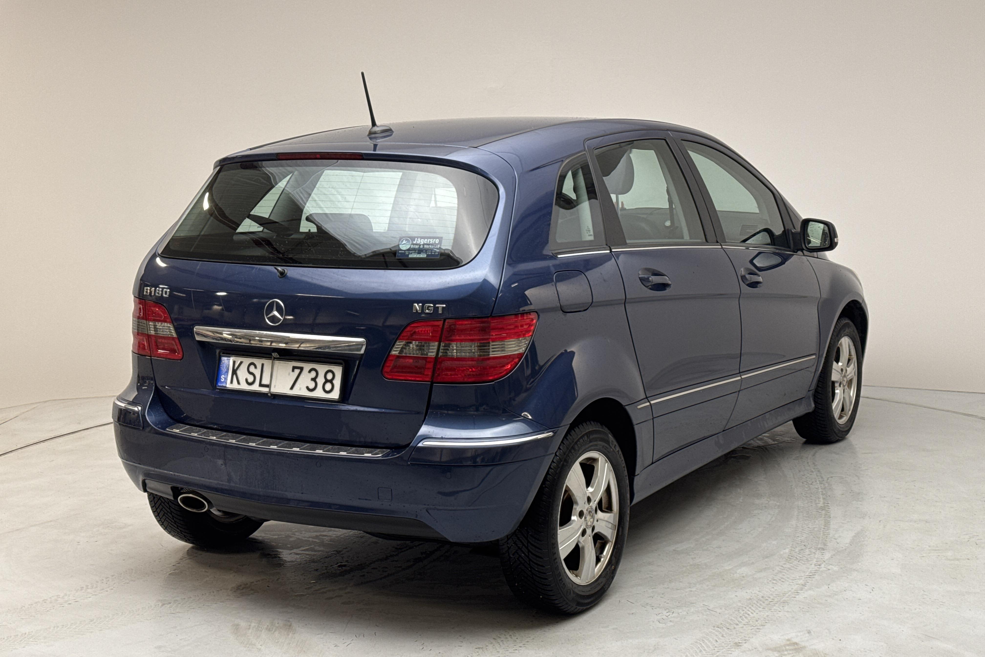 Mercedes B 180 NGT BlueEfficiency (116hk) - 229 730 km - Manual - blue - 2010