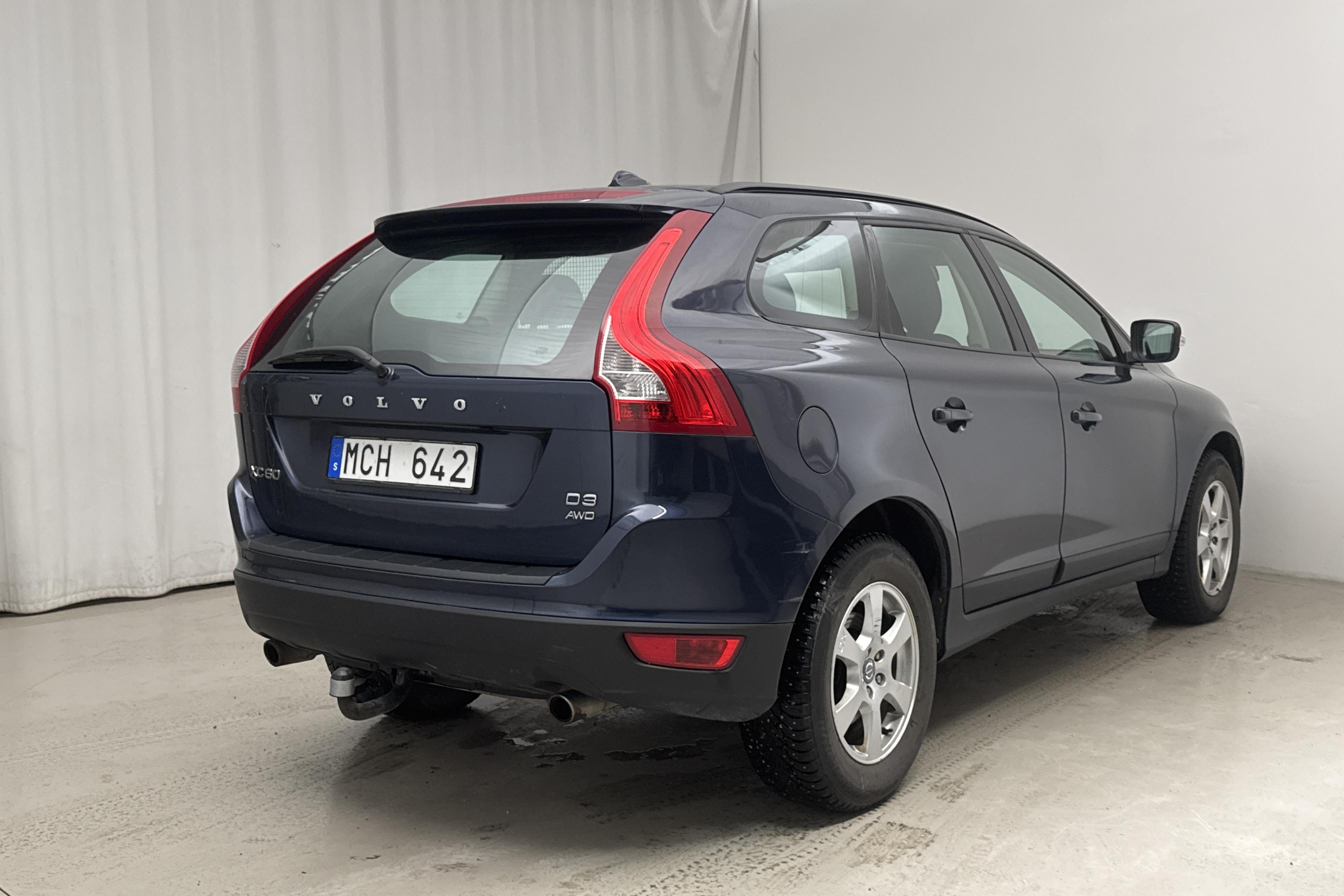 Volvo XC60 D3 AWD (163hk) - 24 186 mil - Manuell - blå - 2012