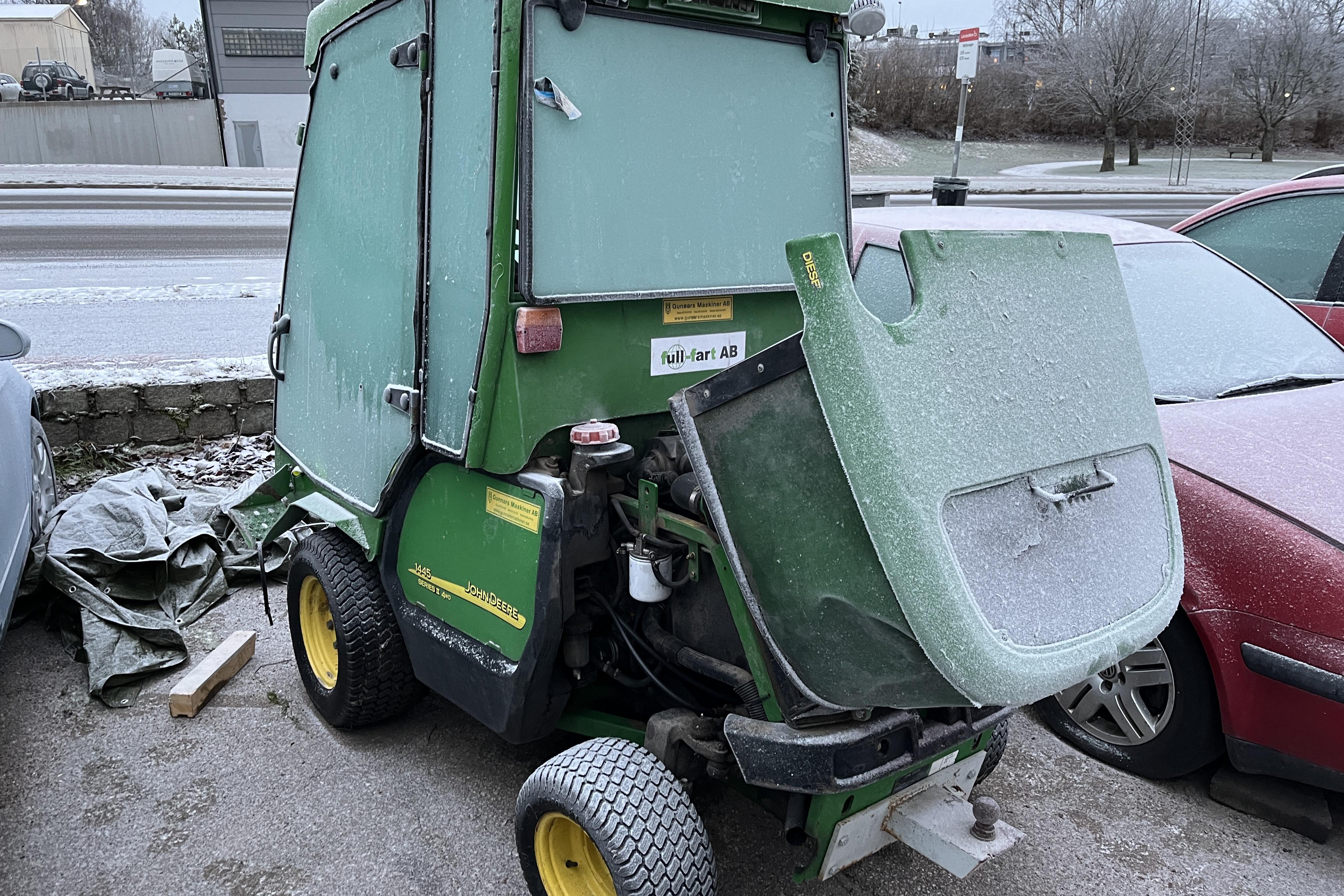 John Deere 1445, serie 2, 4WD (rep.objekt) -  - Automaattinen - vihreä