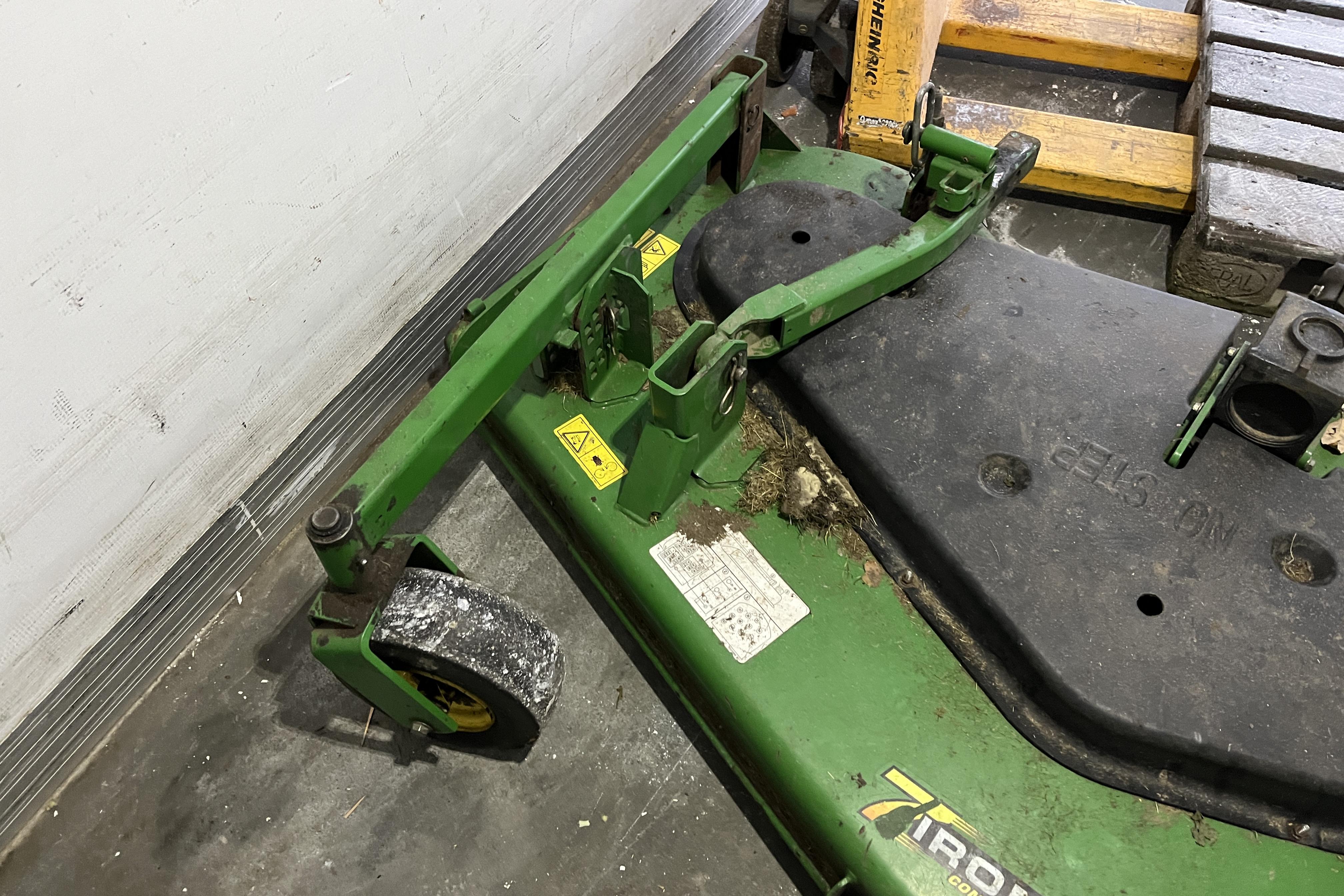 John Deere 1445, serie 2, 4WD (rep.objekt) -  - Automaattinen - vihreä