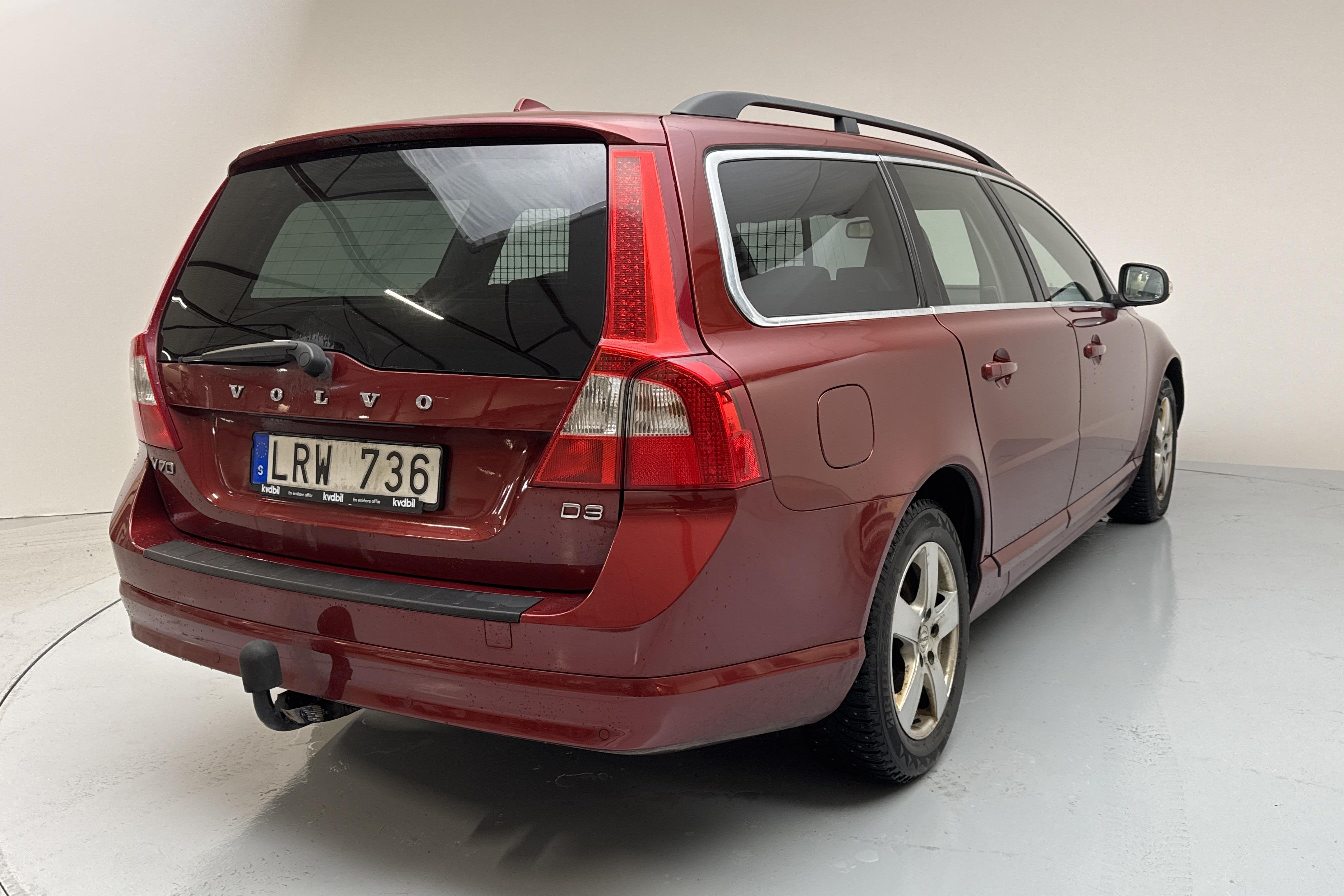 Volvo V70 II D3 (163hk) - 21 589 mil - Manuell - röd - 2011