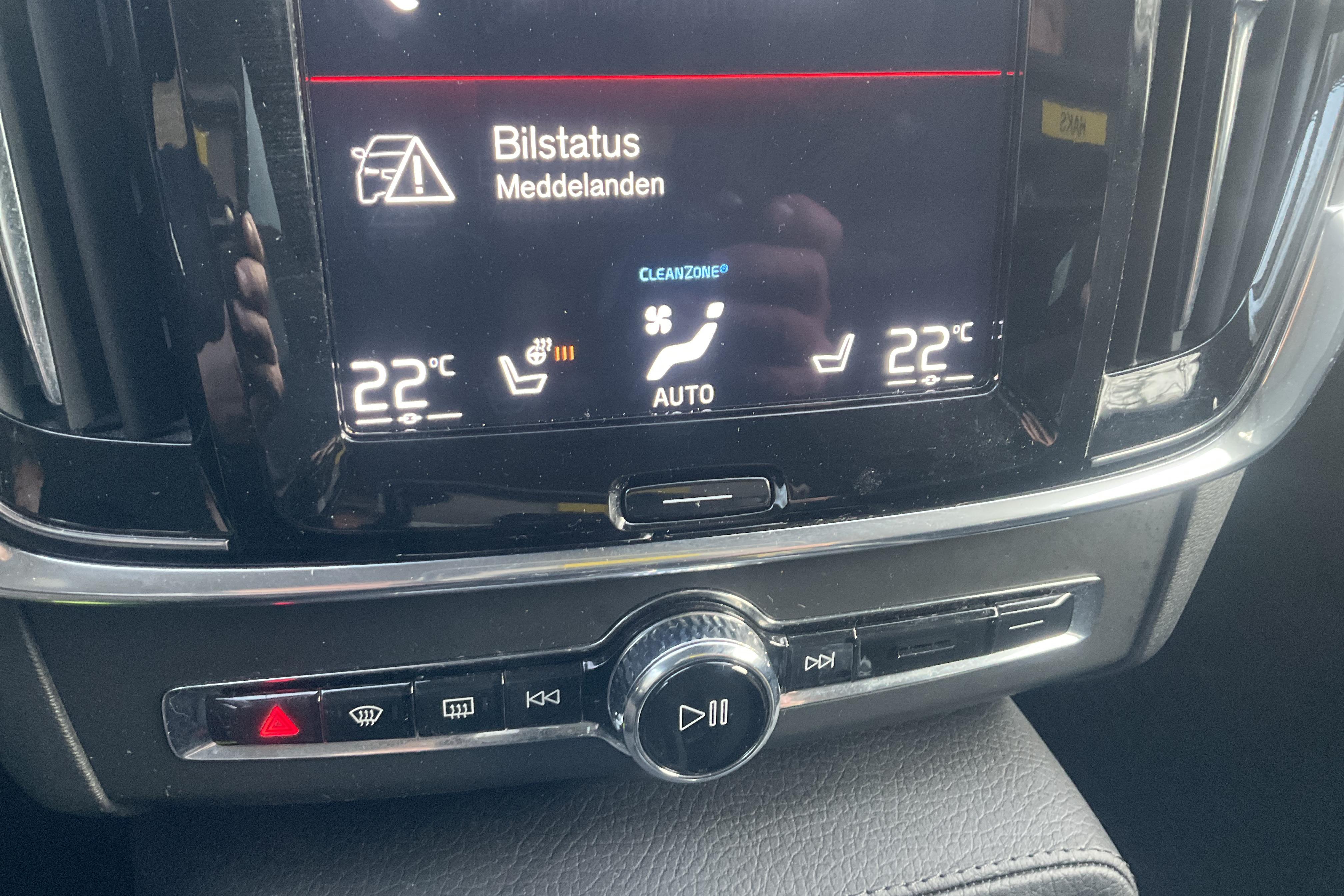 Volvo V90 D4 (190hk) - 167 640 km - Automatyczna - biały - 2020