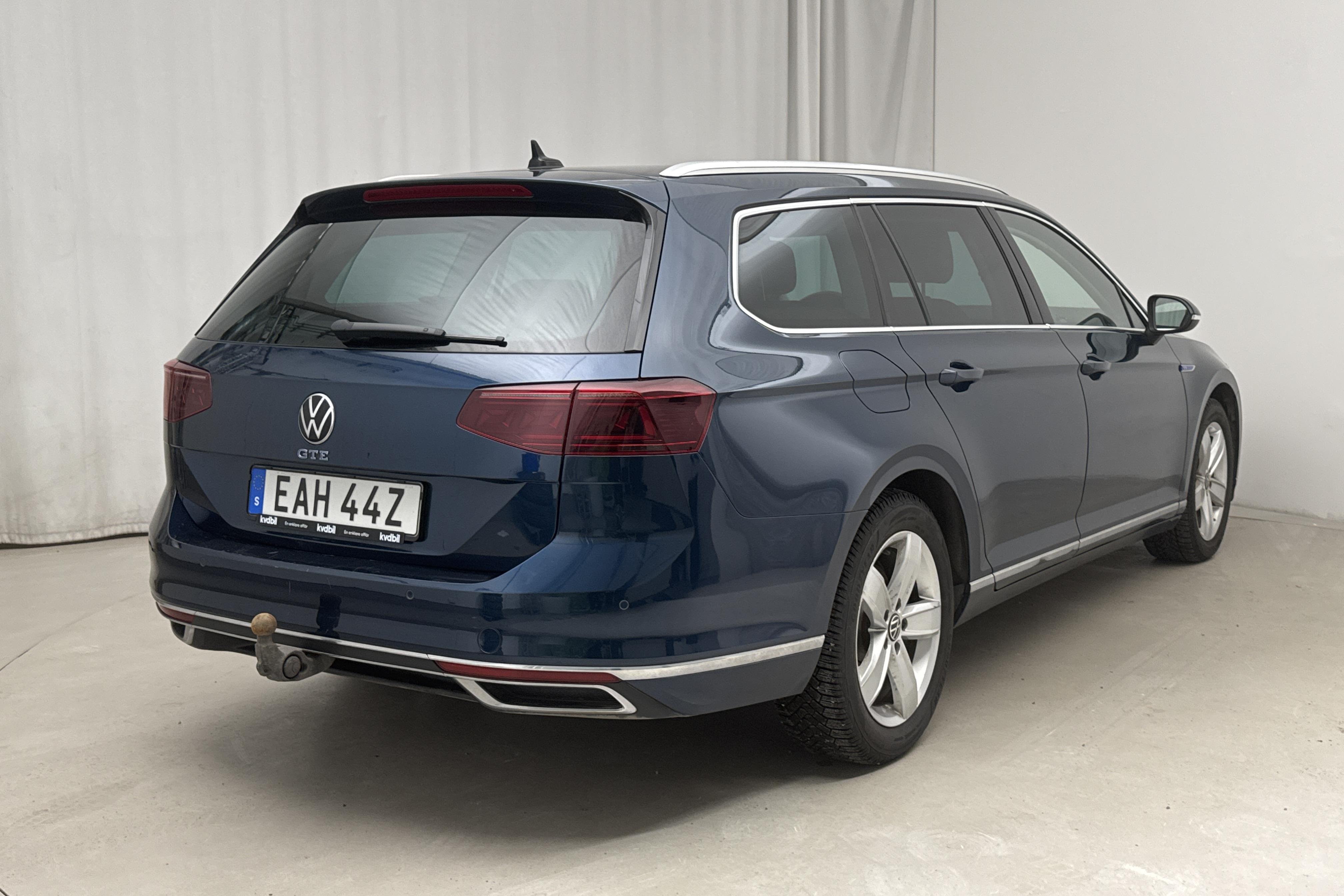 VW Passat 1.4 GTE Sportscombi (218hk) - 6 570 mil - Automat - blå - 2021