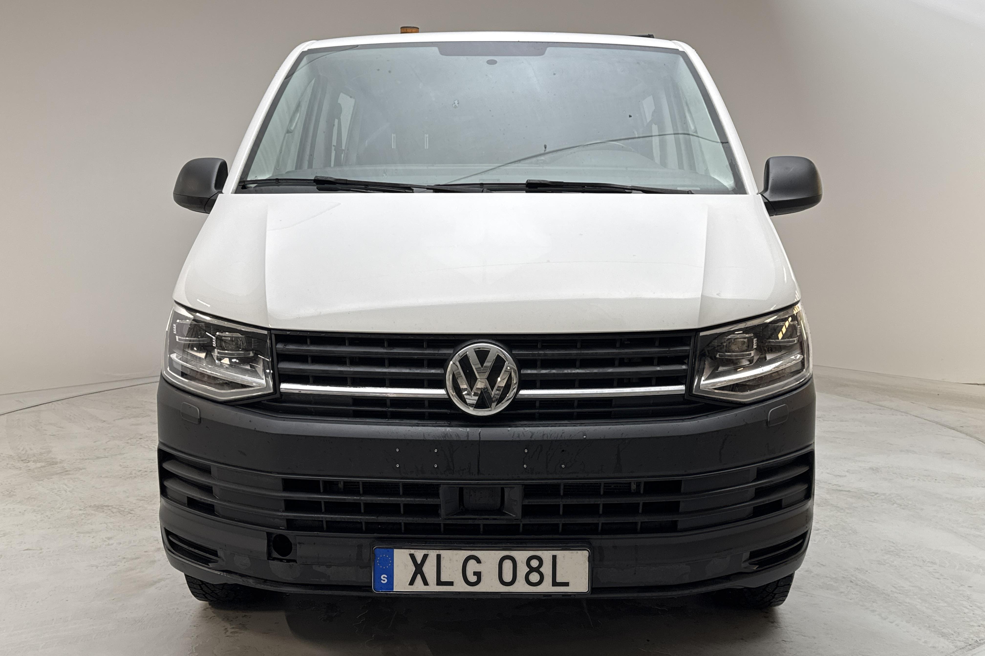 VW Transporter T6 2.0 TDI BMT Skåp (150hk) - 12 773 mil - Automat - vit - 2019