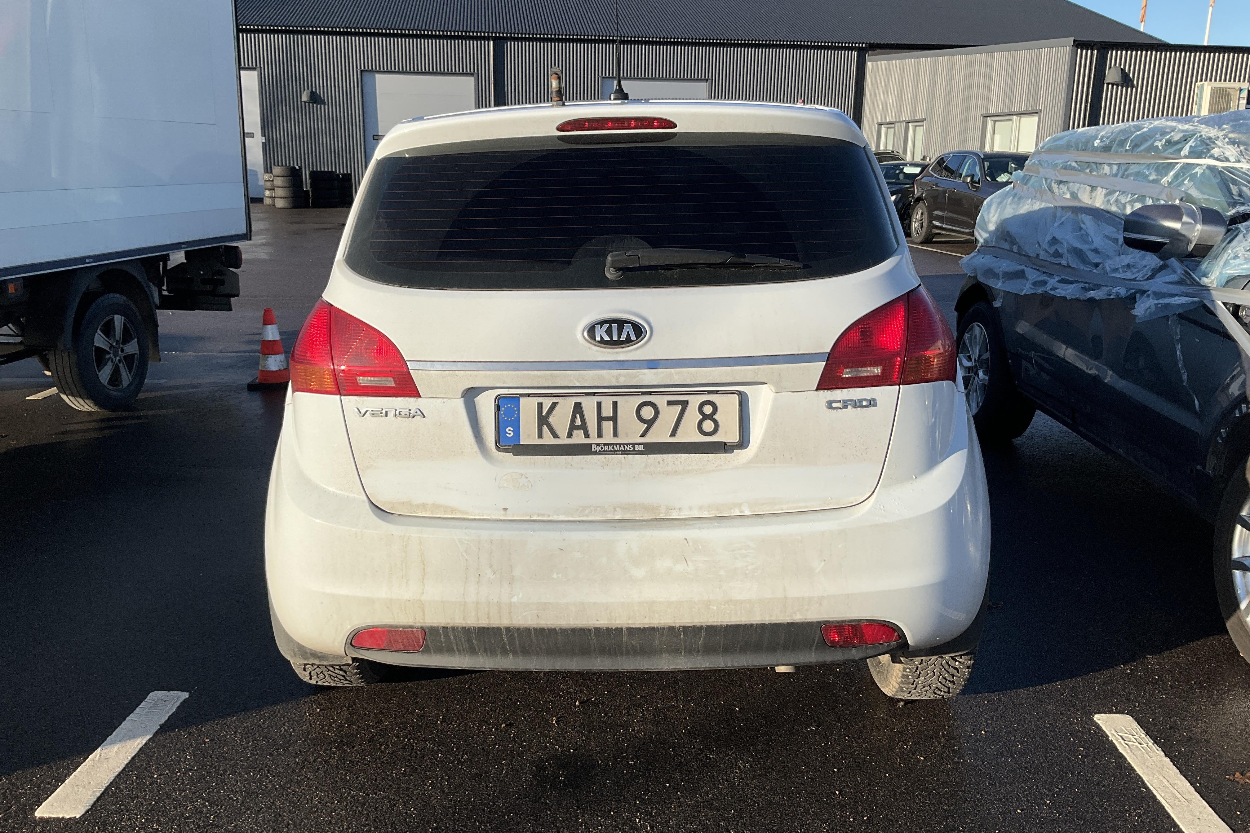 KIA Venga 1.4 CRDi (90hk) - 10 314 mil - Manuell - vit - 2017