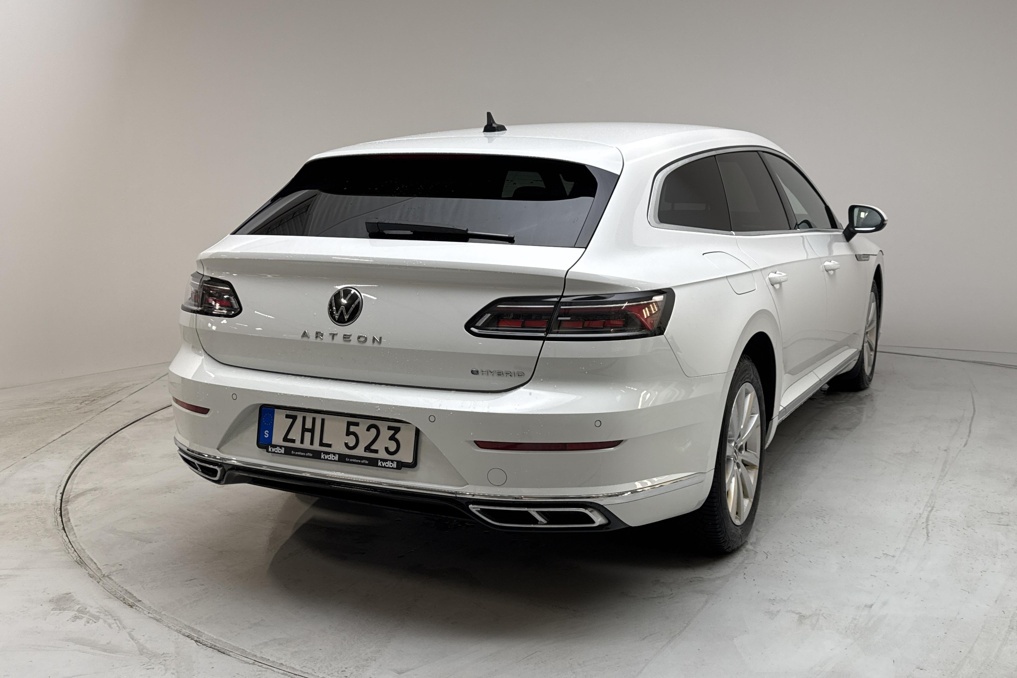 VW Arteon Shooting Brake eHybrid 1.4 TSI (218hk) - 144 280 km - Automatic - white - 2022