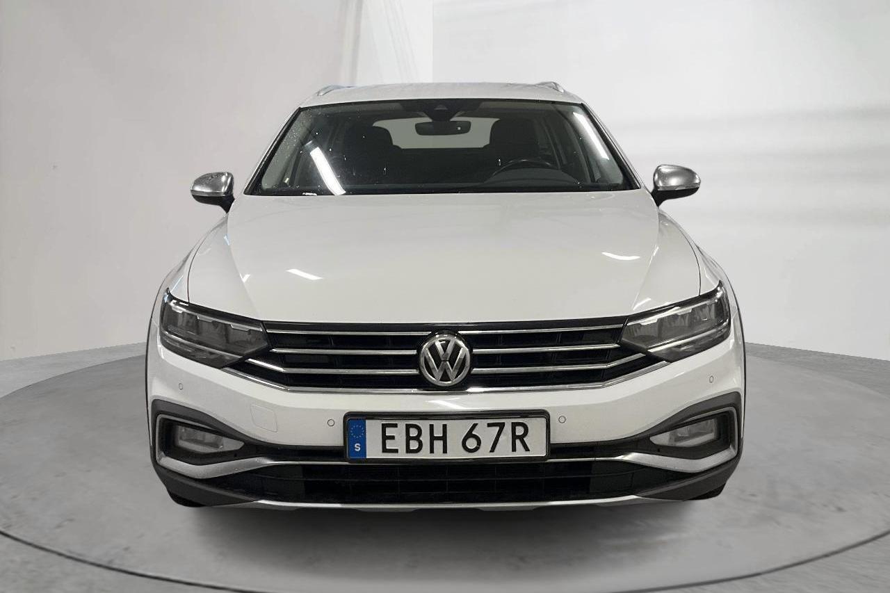 VW Passat Alltrack 2.0 TDI 4MOTION (190hk) - 15 950 mil - Automat - vit - 2020