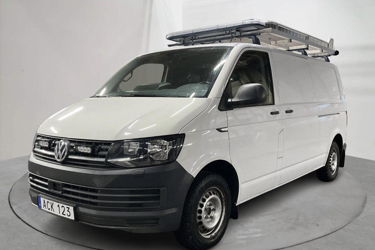 VW Transporter T6 2.0 TDI BMT Skåp 4MOTION (150hk) - 6 665 mil - Automat - vit - 2018