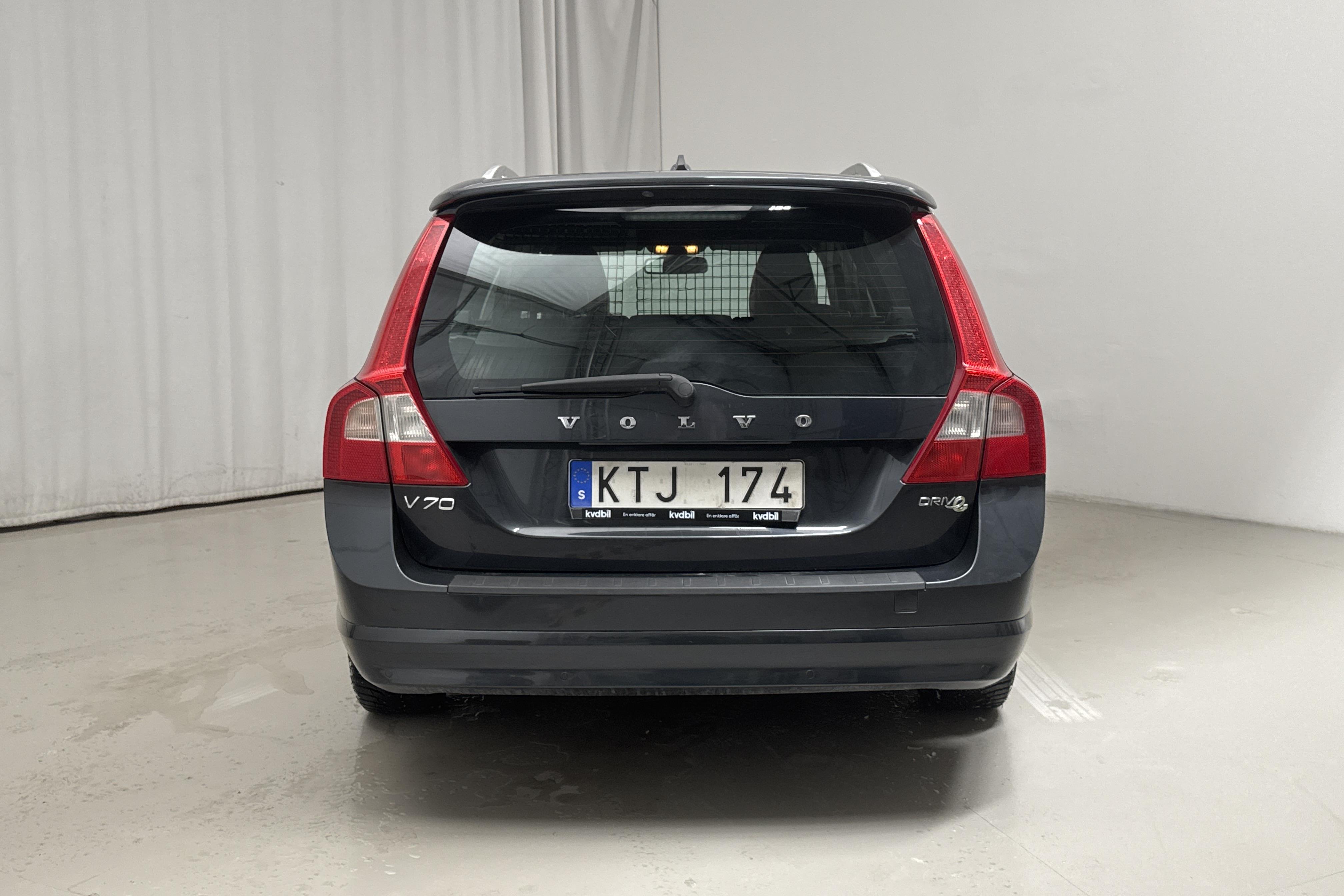 Volvo V70 II 1.6D DRIVe (109hk) - 17 585 mil - Manuell - grå - 2011