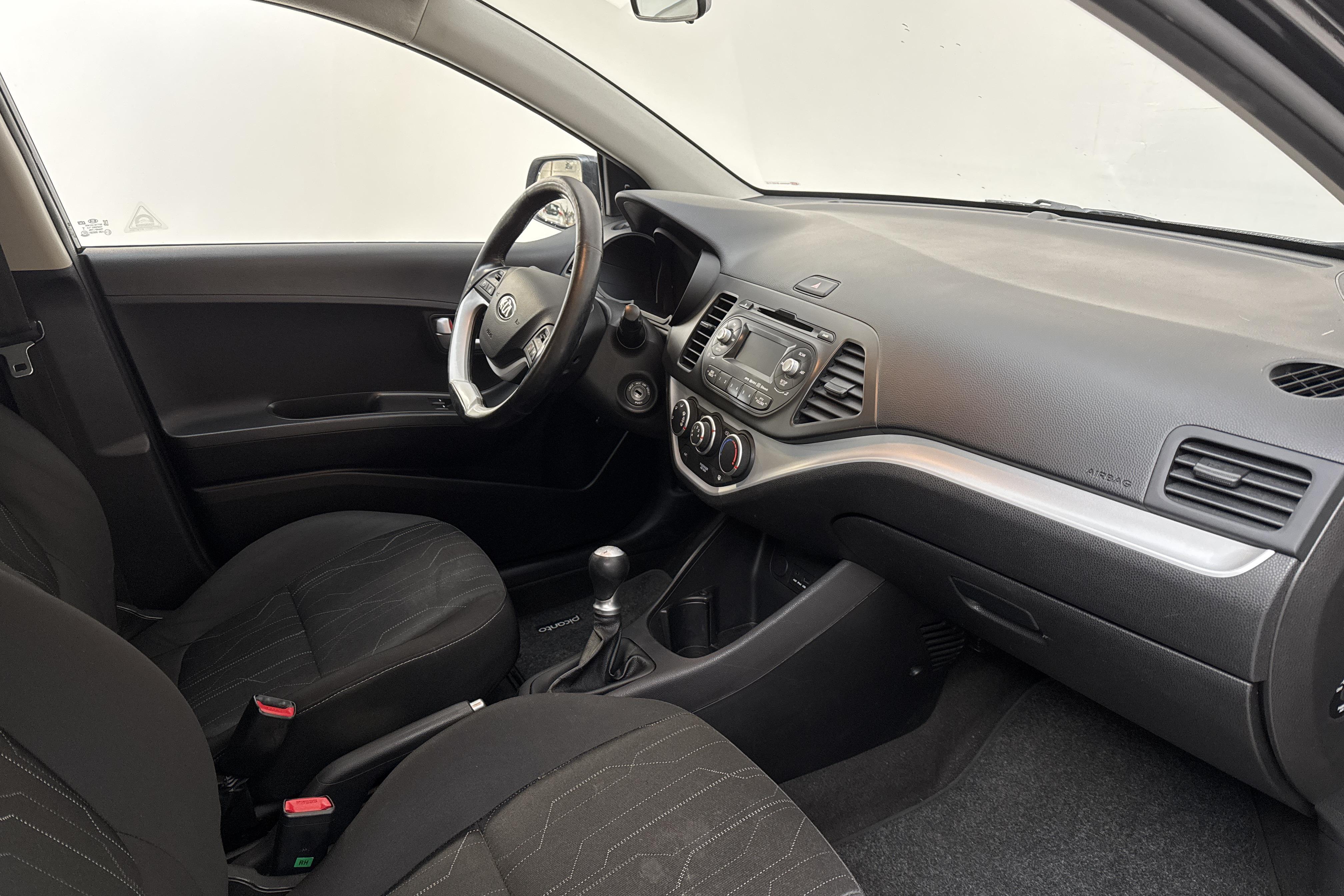 KIA Picanto 1.0 5dr (69hk) - 81 430 km - Manualna - czarny - 2015