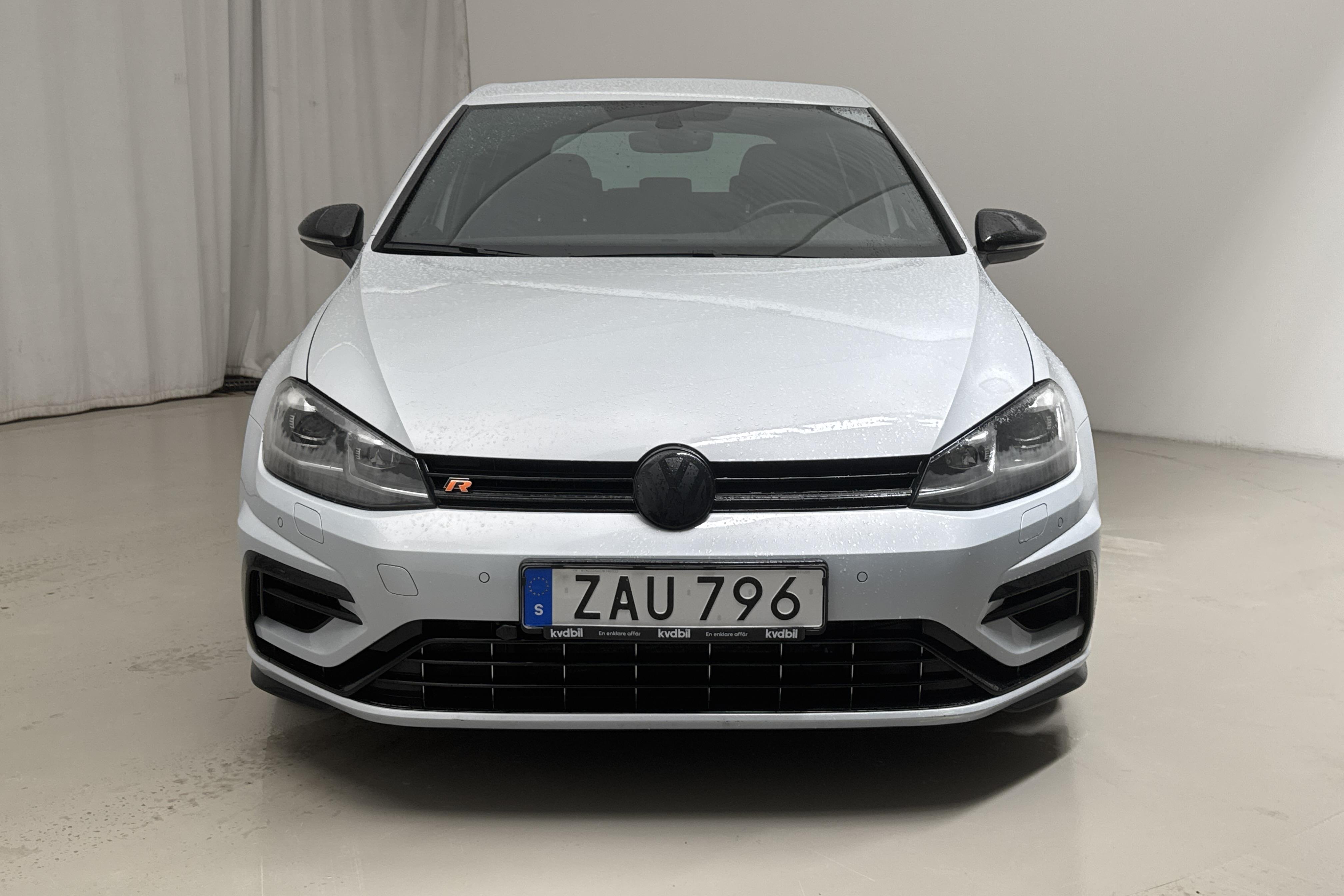 VW Golf VII R 5dr 4MOTION (310hk) - 7 399 mil - Automat - Light Grey - 2018