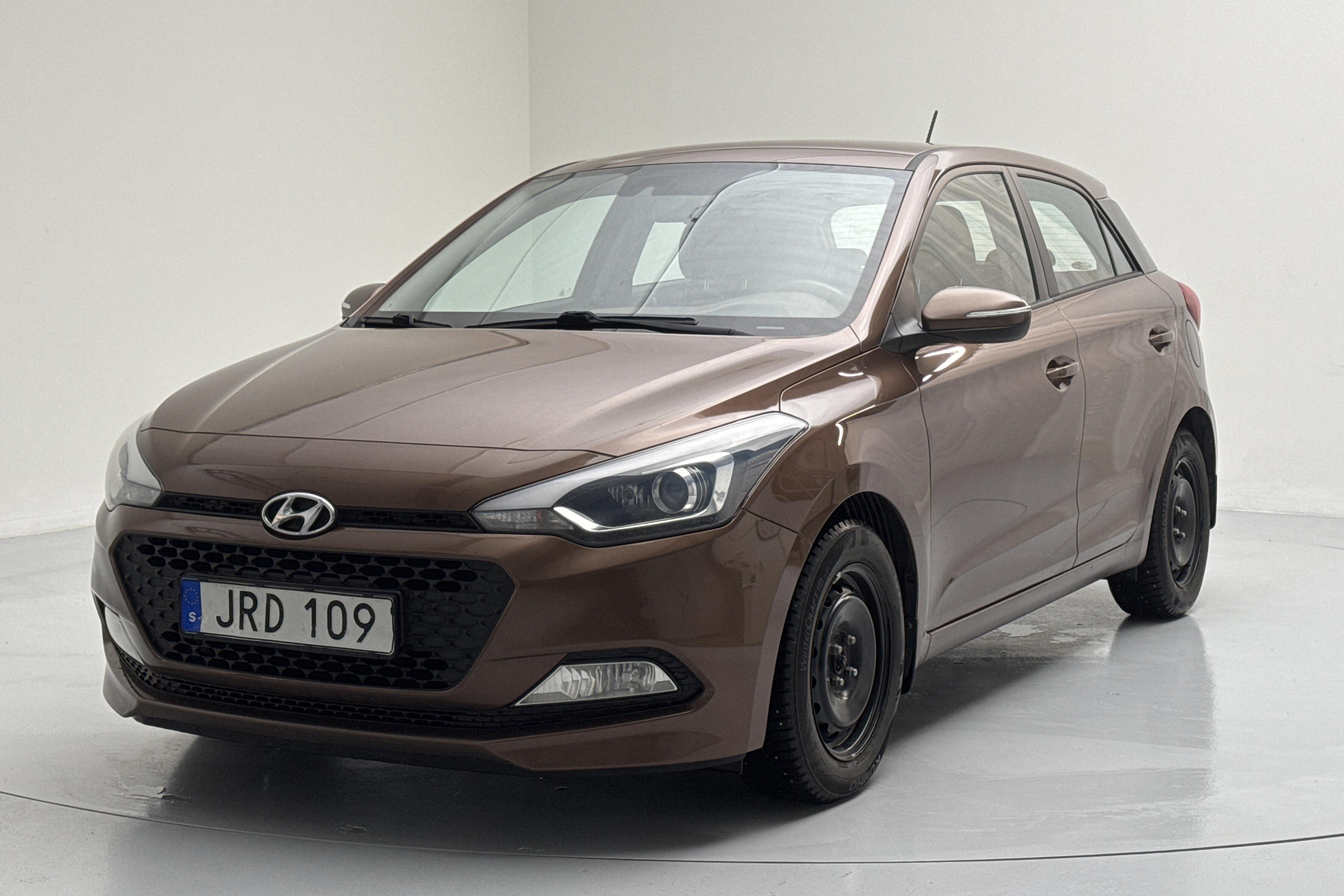 Hyundai i20 1.2 (84hk) - 143 850 km - Käsitsi - pruun - 2016