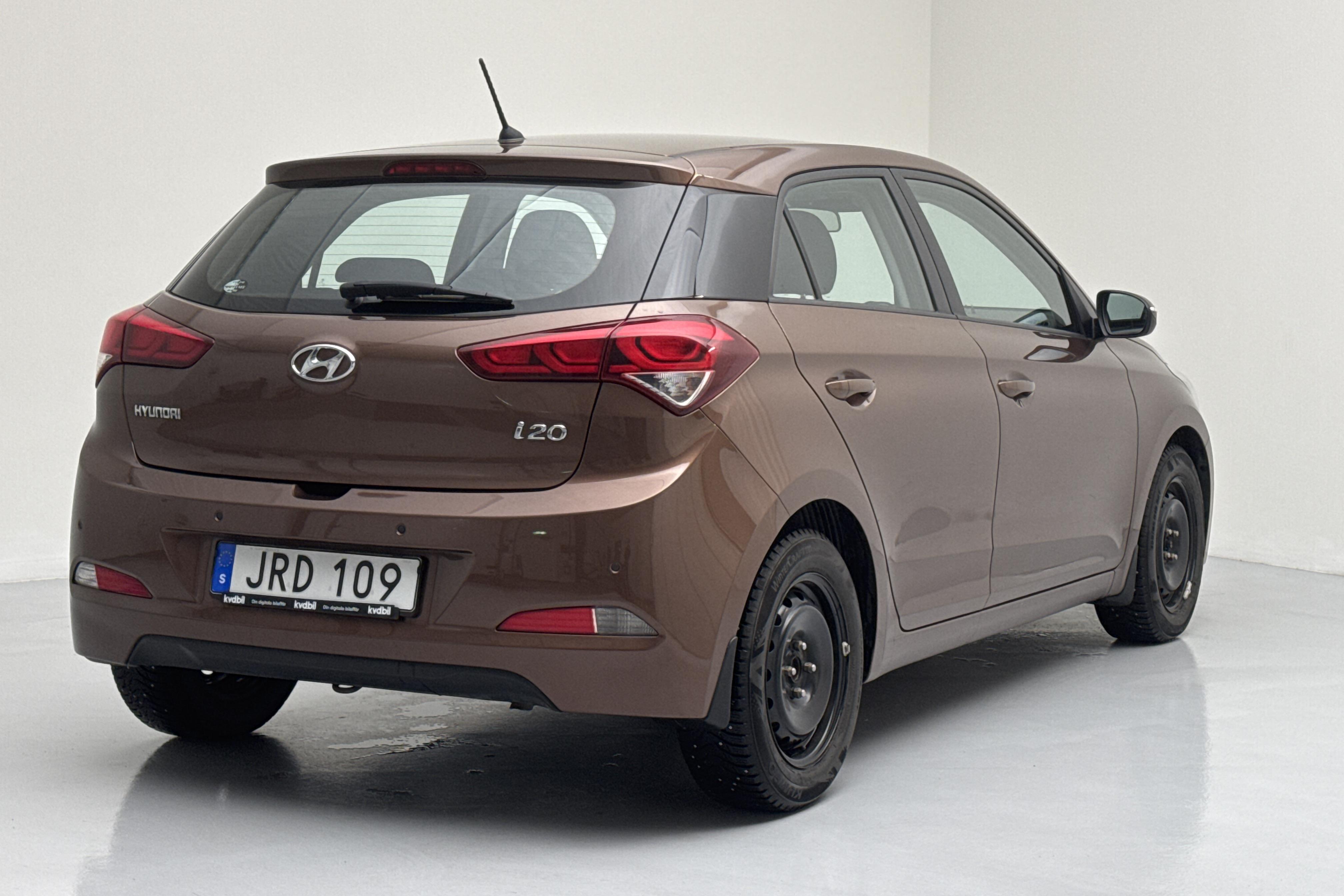 Hyundai i20 1.2 (84hk) - 143 850 km - Käsitsi - pruun - 2016