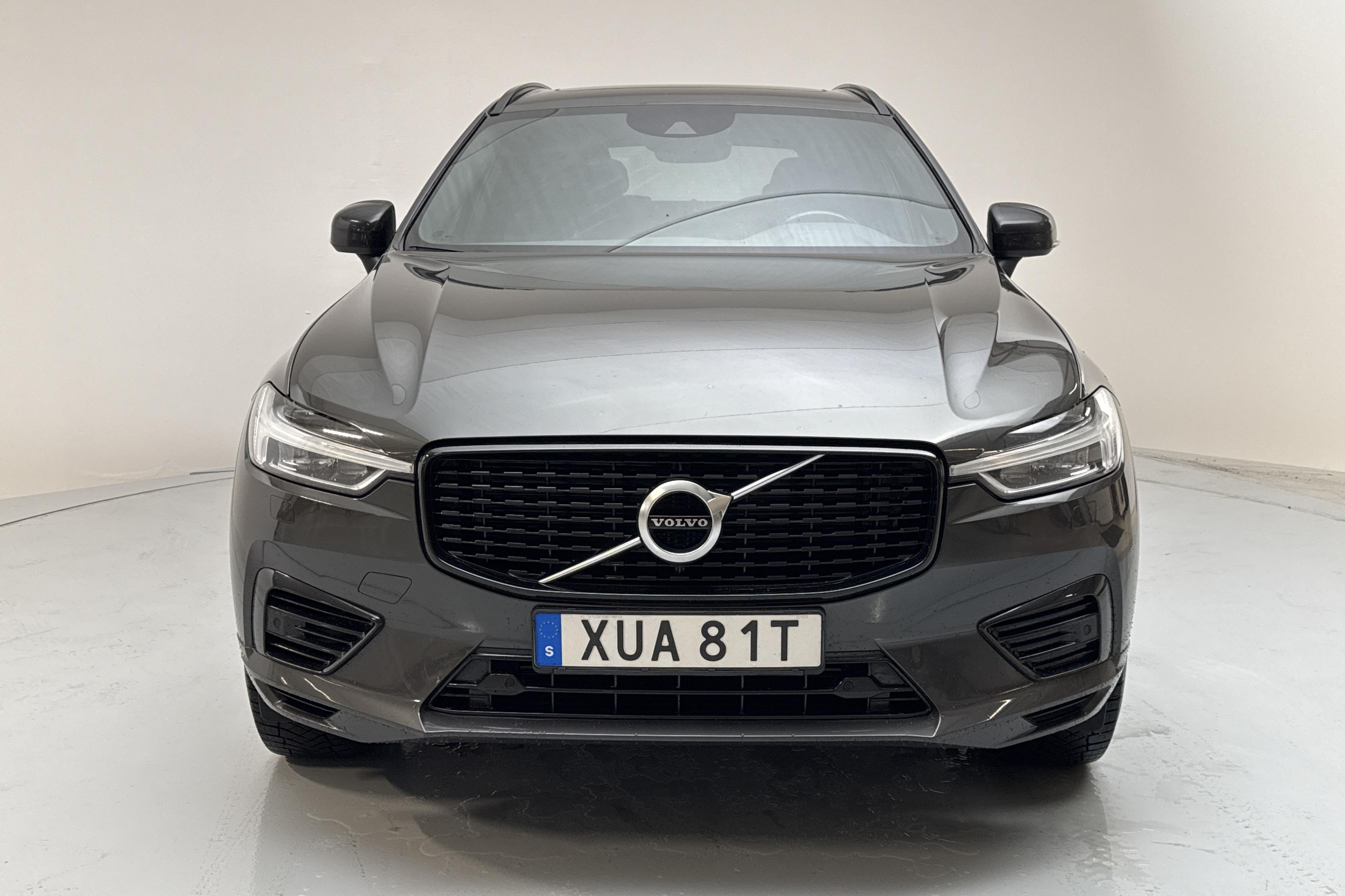 Volvo XC60 T6 AWD Recharge (340hk) - 21 525 mil - Automat - Dark Grey - 2021