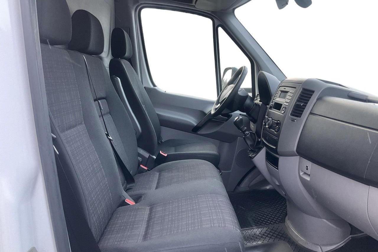 Mercedes Sprinter 316 CDI Pickup/Chassi (163hk) - 260 330 km - Manual - white - 2018