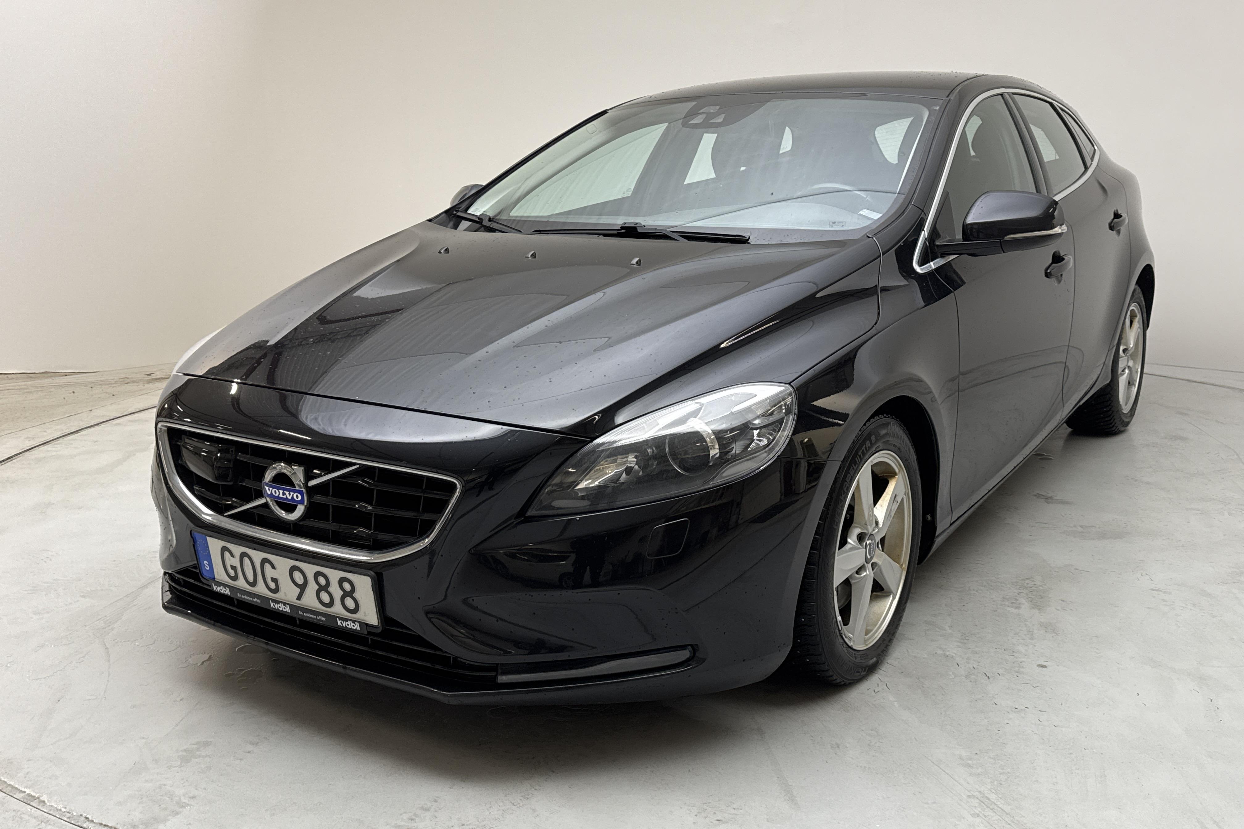 Volvo V40 D2 (115hk) - 160 710 km - Automaatne - must - 2015