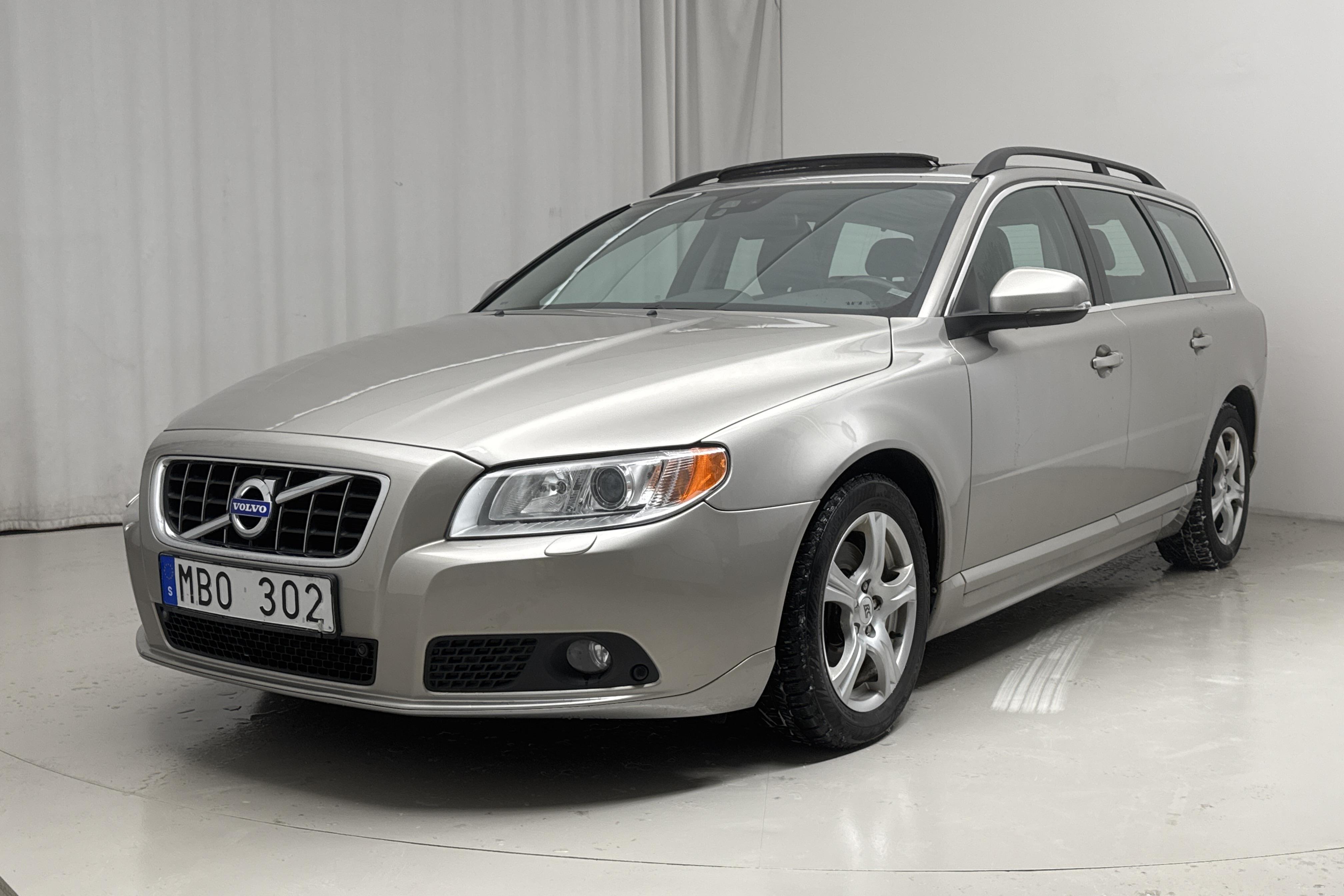 Volvo V70 II 1.6D DRIVe (115hk) - 11 885 mil - Manuell - Light Brown - 2012