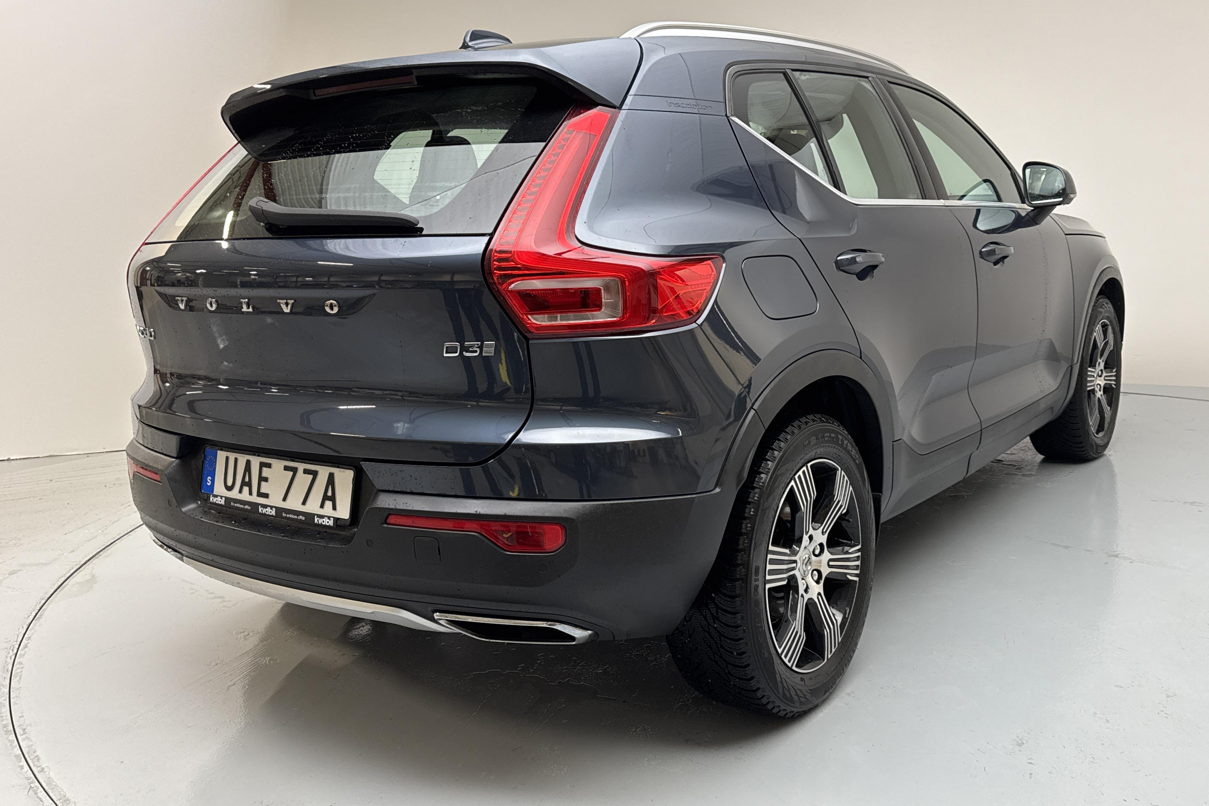 Volvo XC40 D3 2WD (150hk) - 6 800 mil - Automat - Dark Blue - 2020