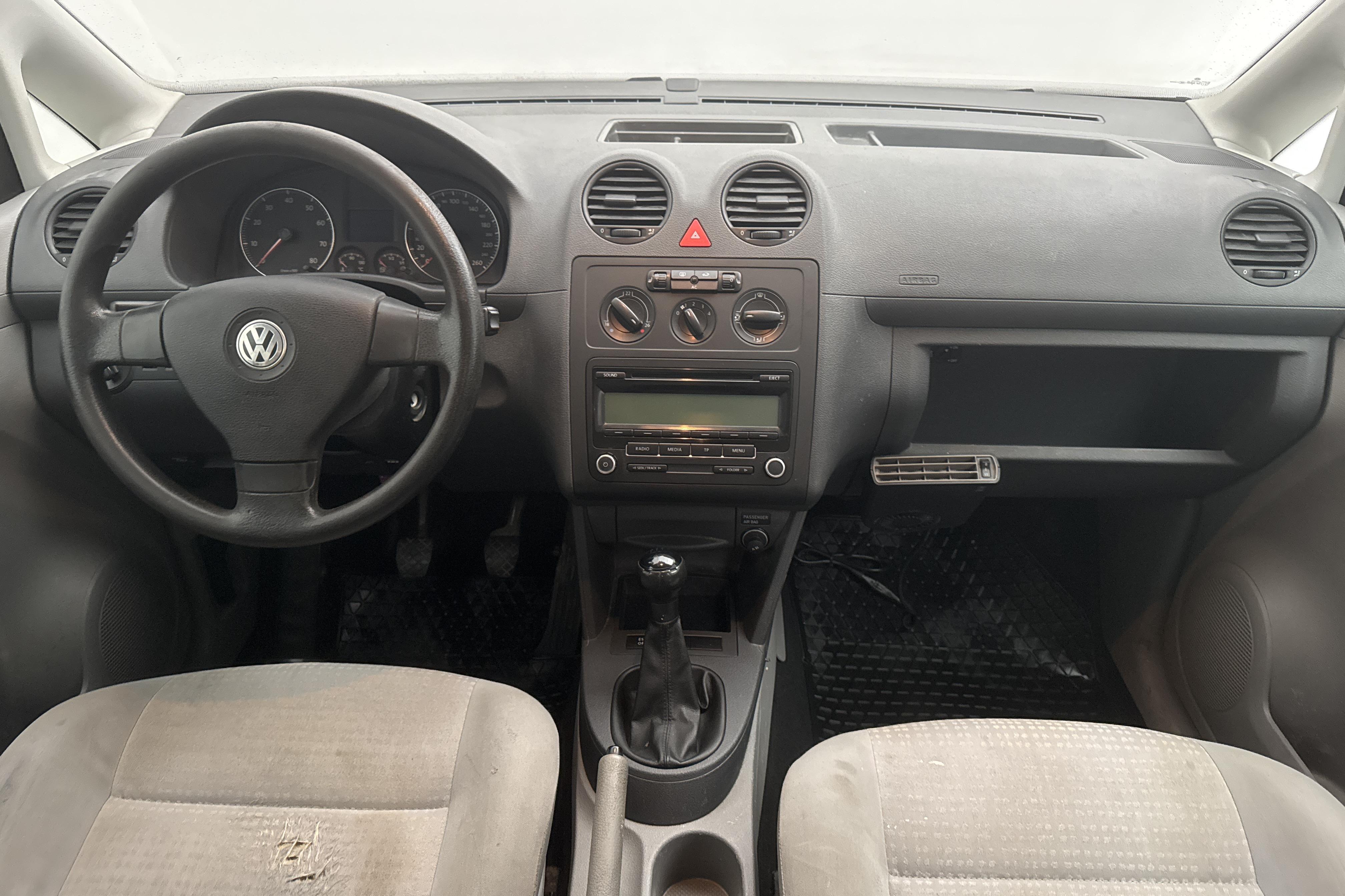 VW Caddy Life 2.0 EcoFuel (109hk) - 9 106 mil - Manuell - vit - 2010