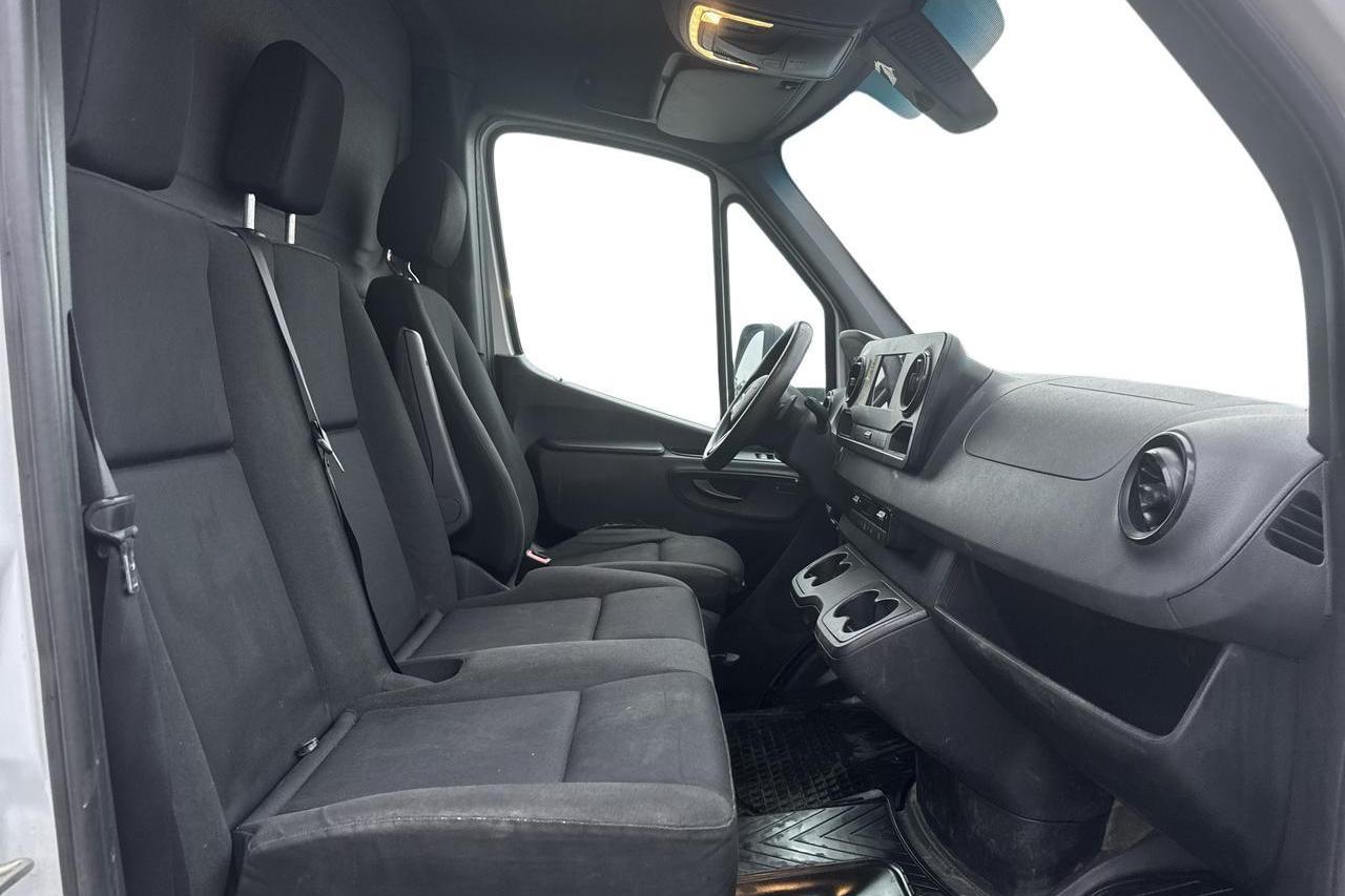 Mercedes Sprinter 316 CDI Volyskåp RWD (163hk) - 29 426 mil - Automat - vit - 2019