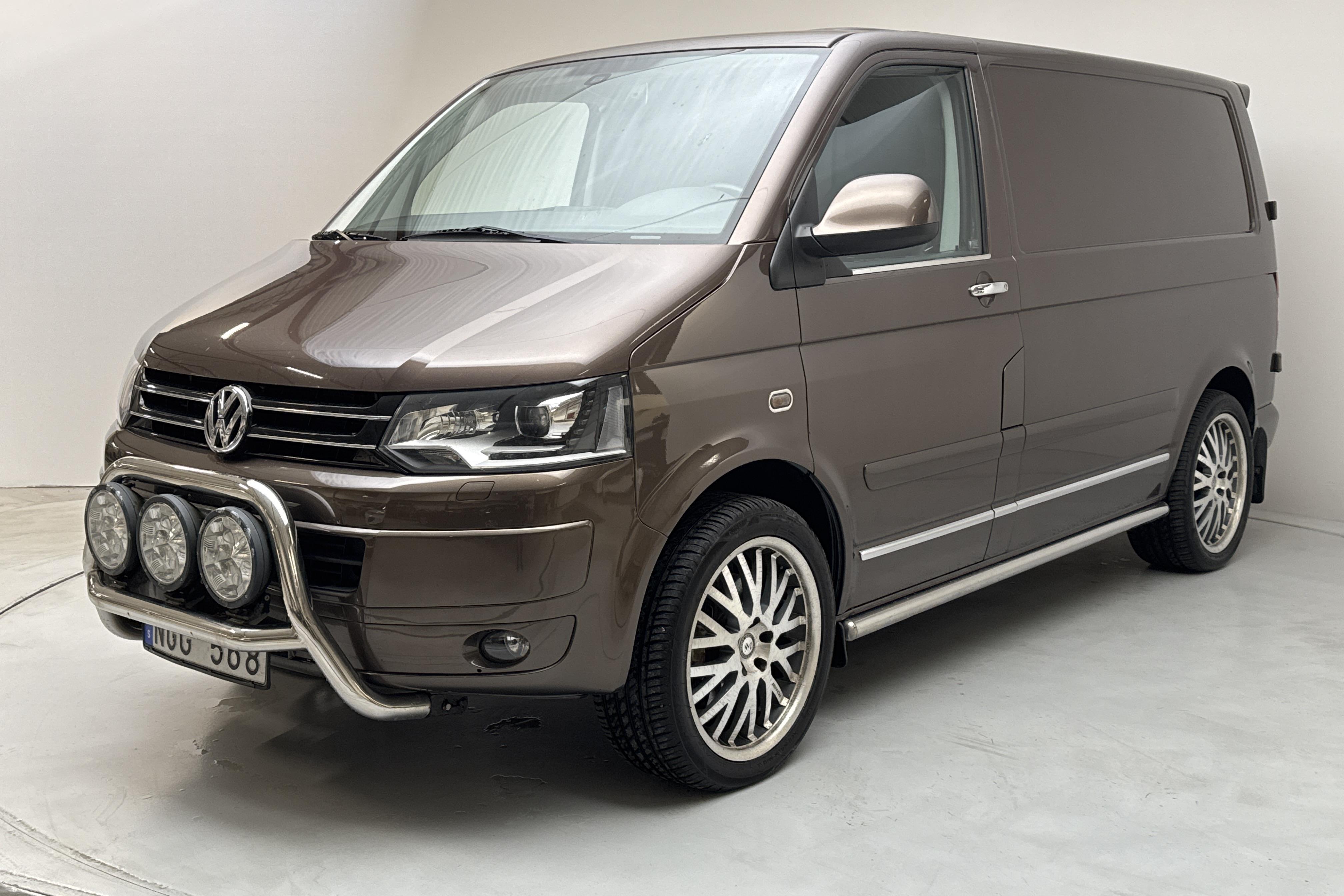 VW Transporter T5 2.0 TDI (180hk) - 240 080 km - Automatic - Light Brown - 2013