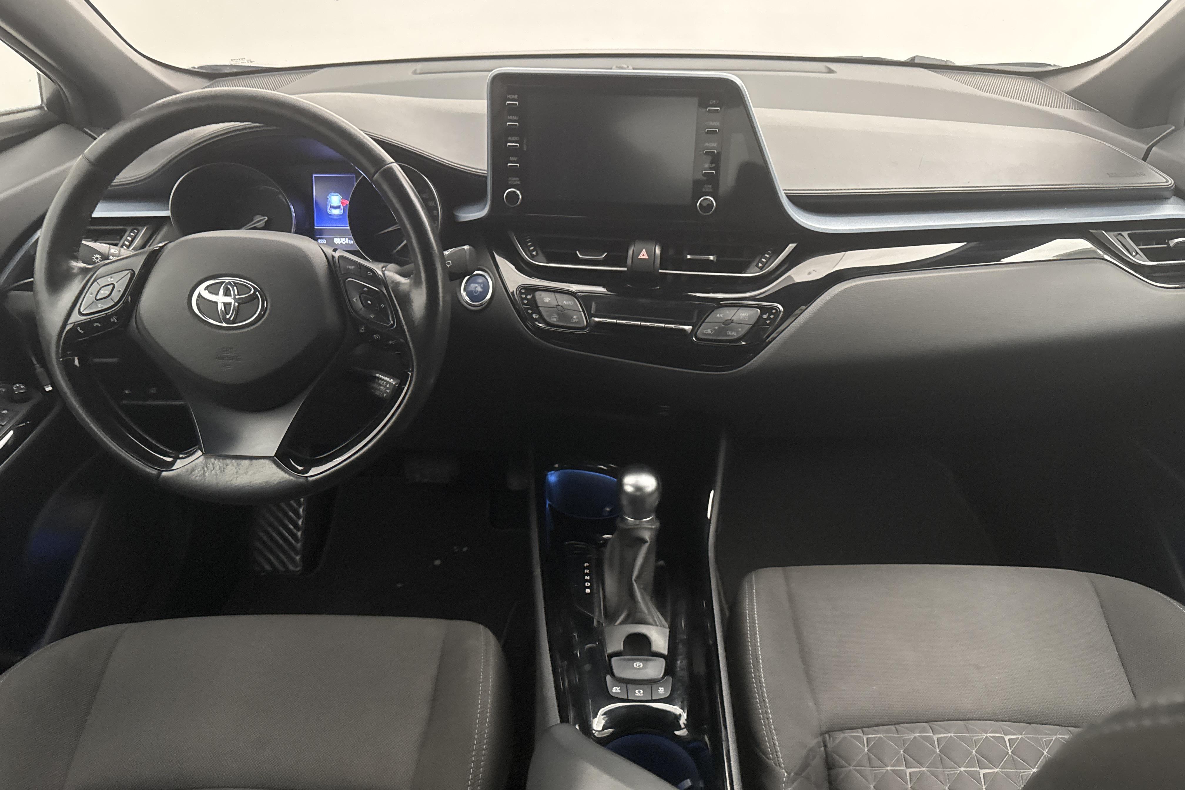 Toyota C-HR 1.8 HSD (122hk) - 8 845 mil - Automat - Dark Grey - 2022