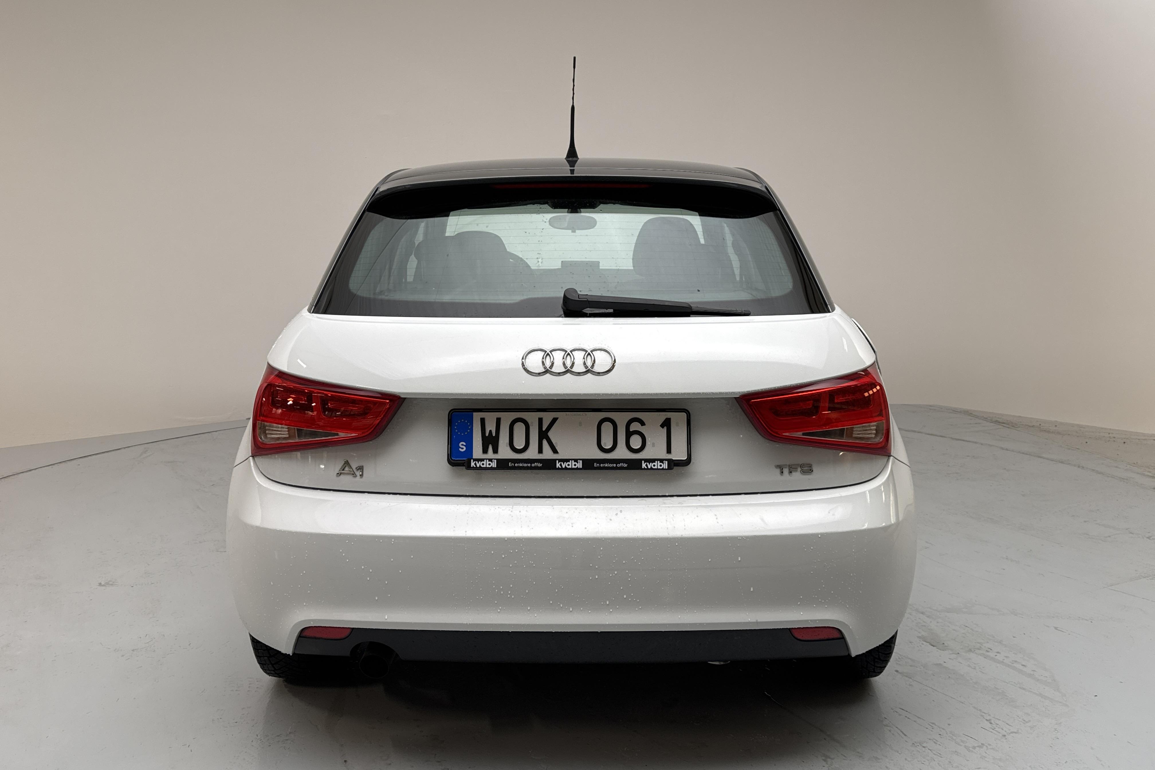 Audi A1 1.2 TFSI Sportback (86hk) - 145 170 km - Manuaalinen - valkoinen - 2014