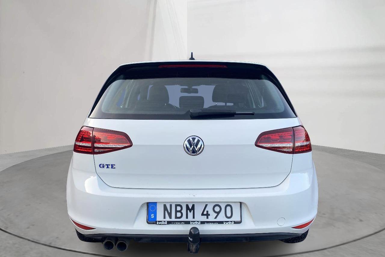 VW Golf VII 1.4 Plug-in-Hybrid 5dr (204hk) - 25 528 mil - Automat - vit - 2016