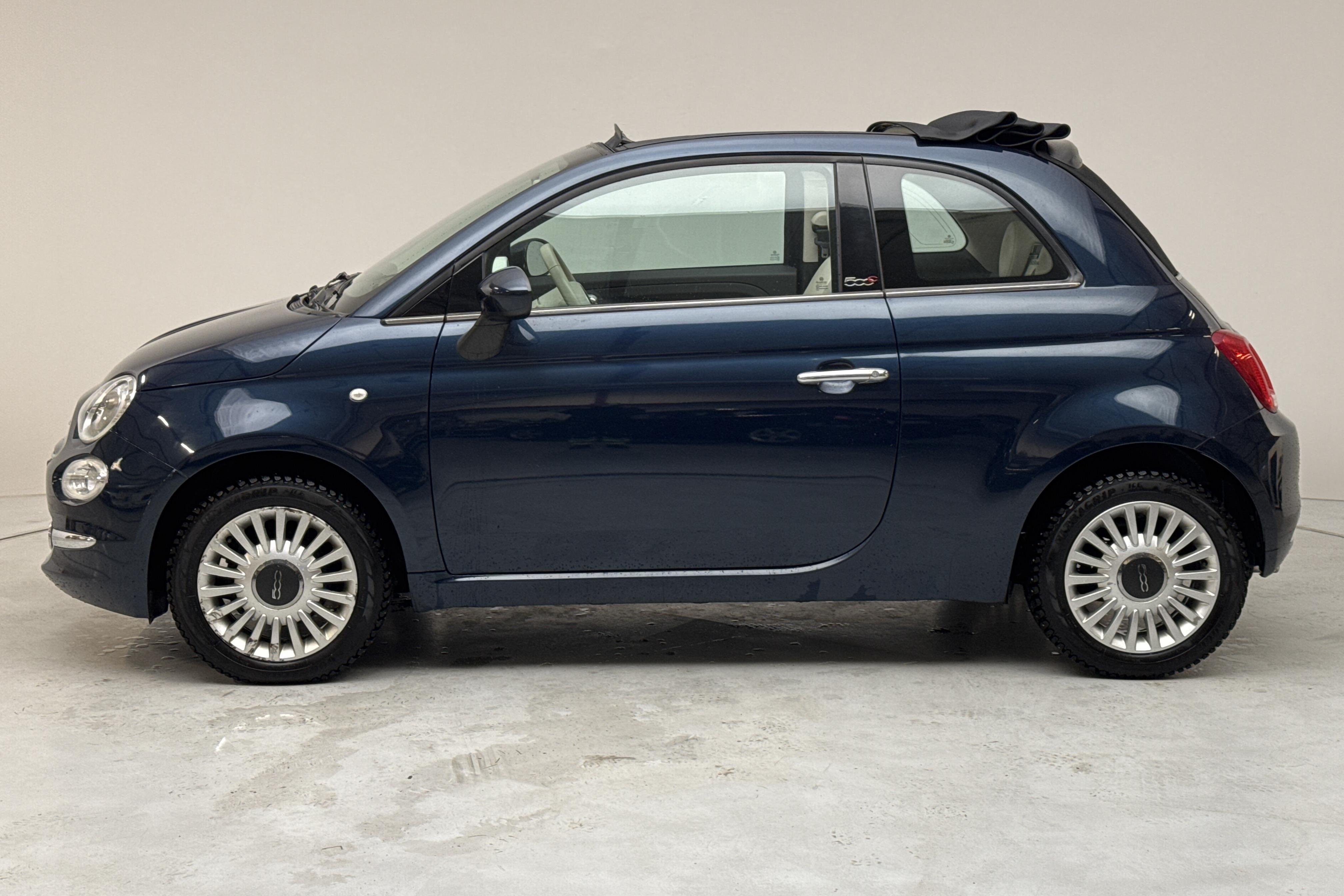 Fiat 500C 1.2 (69hk) - 5 879 mil - Manuell - blå - 2017