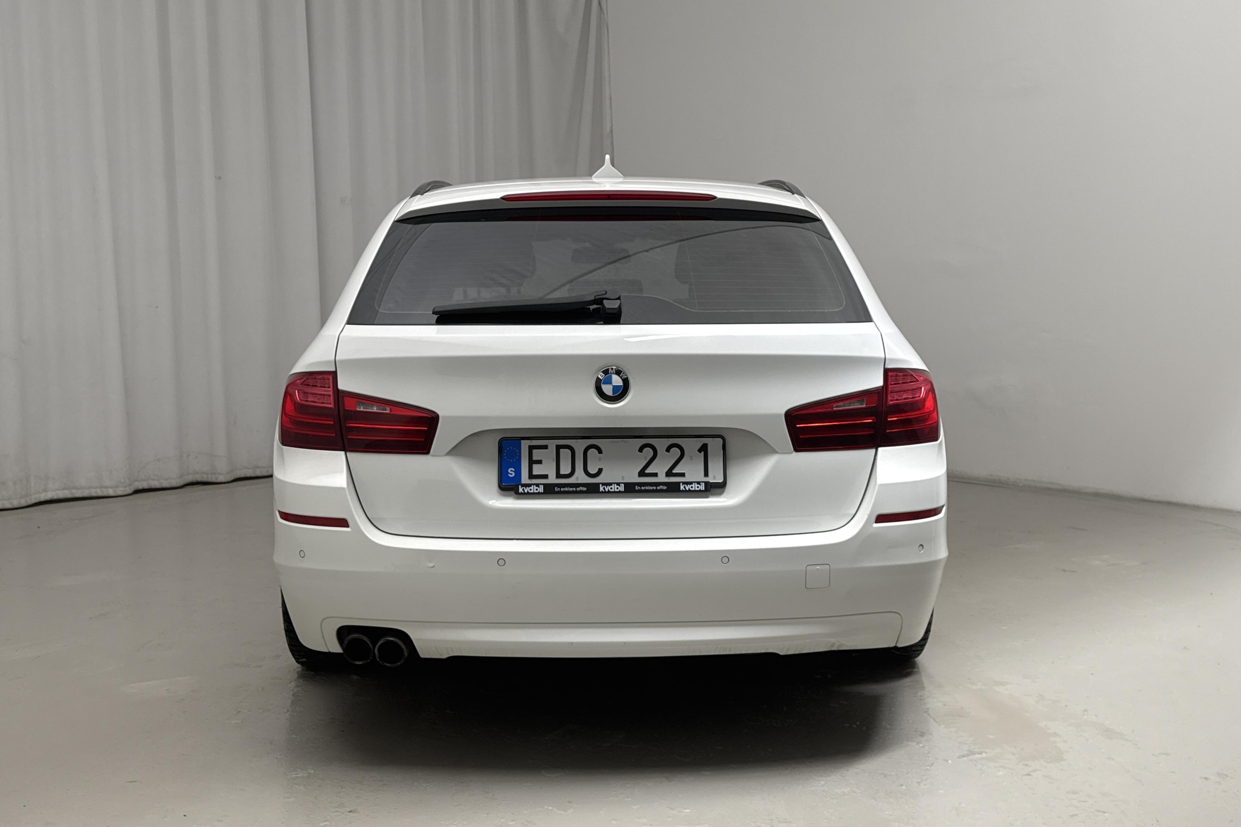 BMW 520d Touring, F11 (184hk) - 199 240 km - Manual - white - 2014