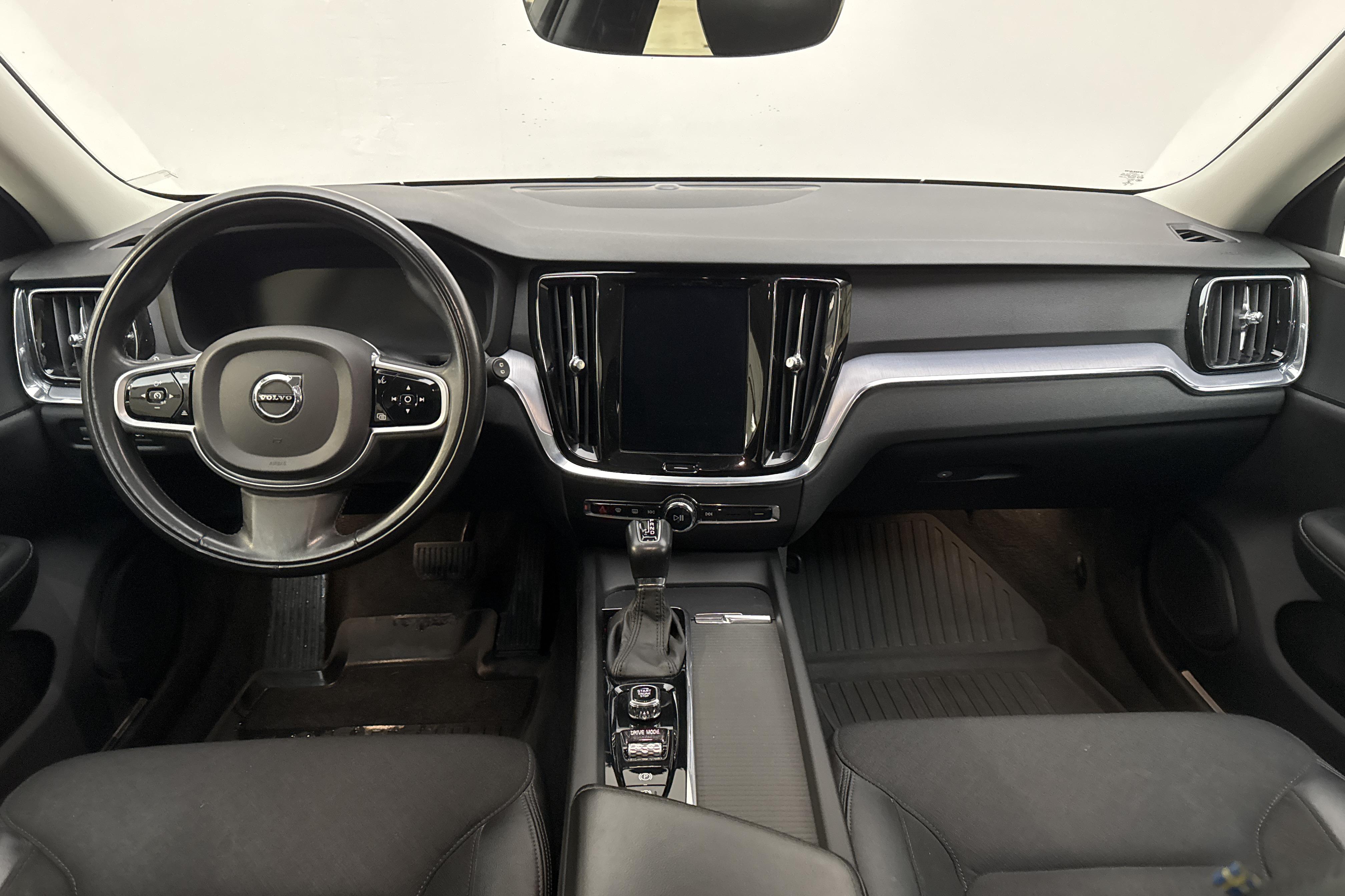 Volvo V60 D3 (150hk) - 121 560 km - Automatic - Dark Blue - 2019