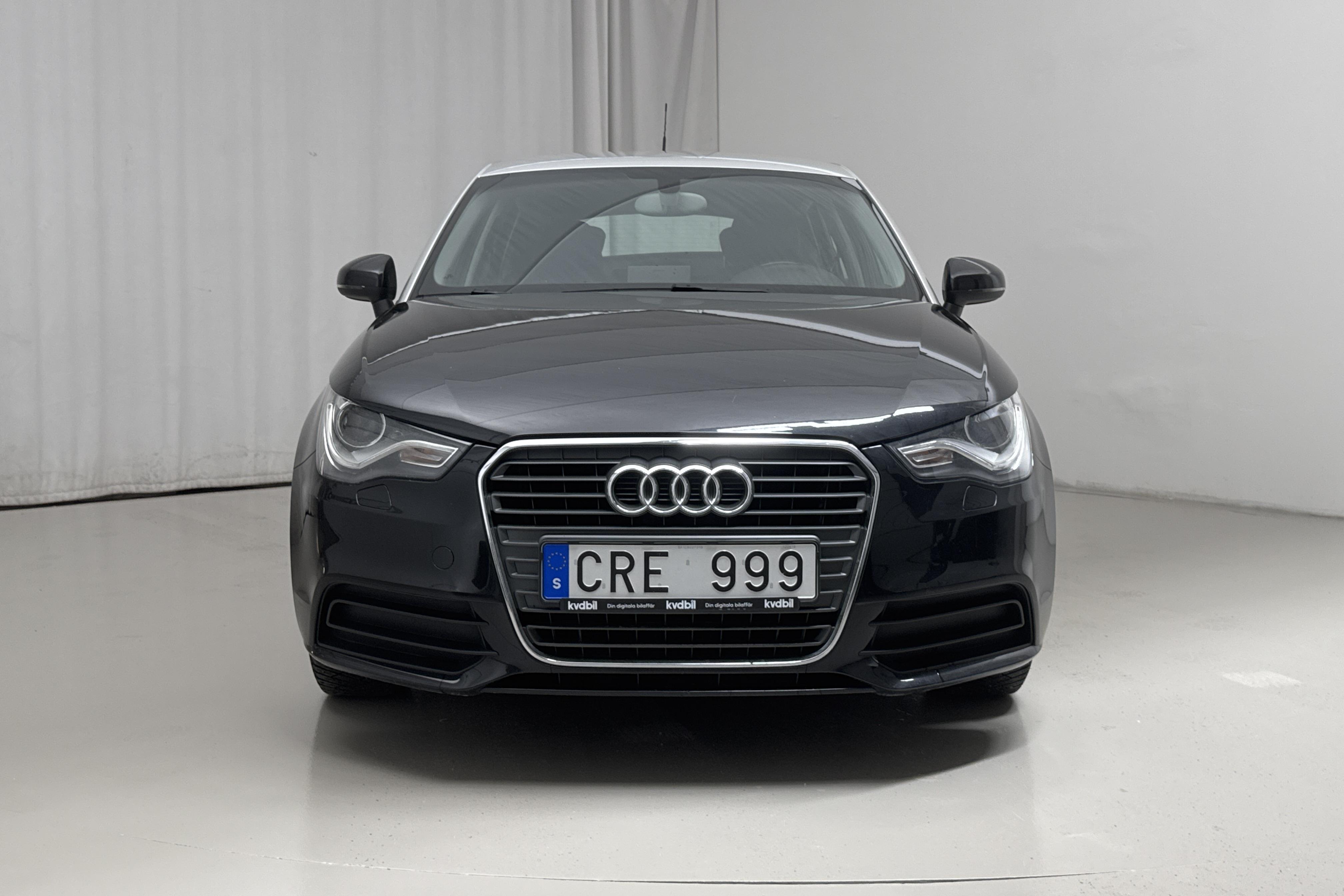 Audi A1 1.2 TFSI Sportback (86hk) - 9 473 mil - Manuell - svart - 2012