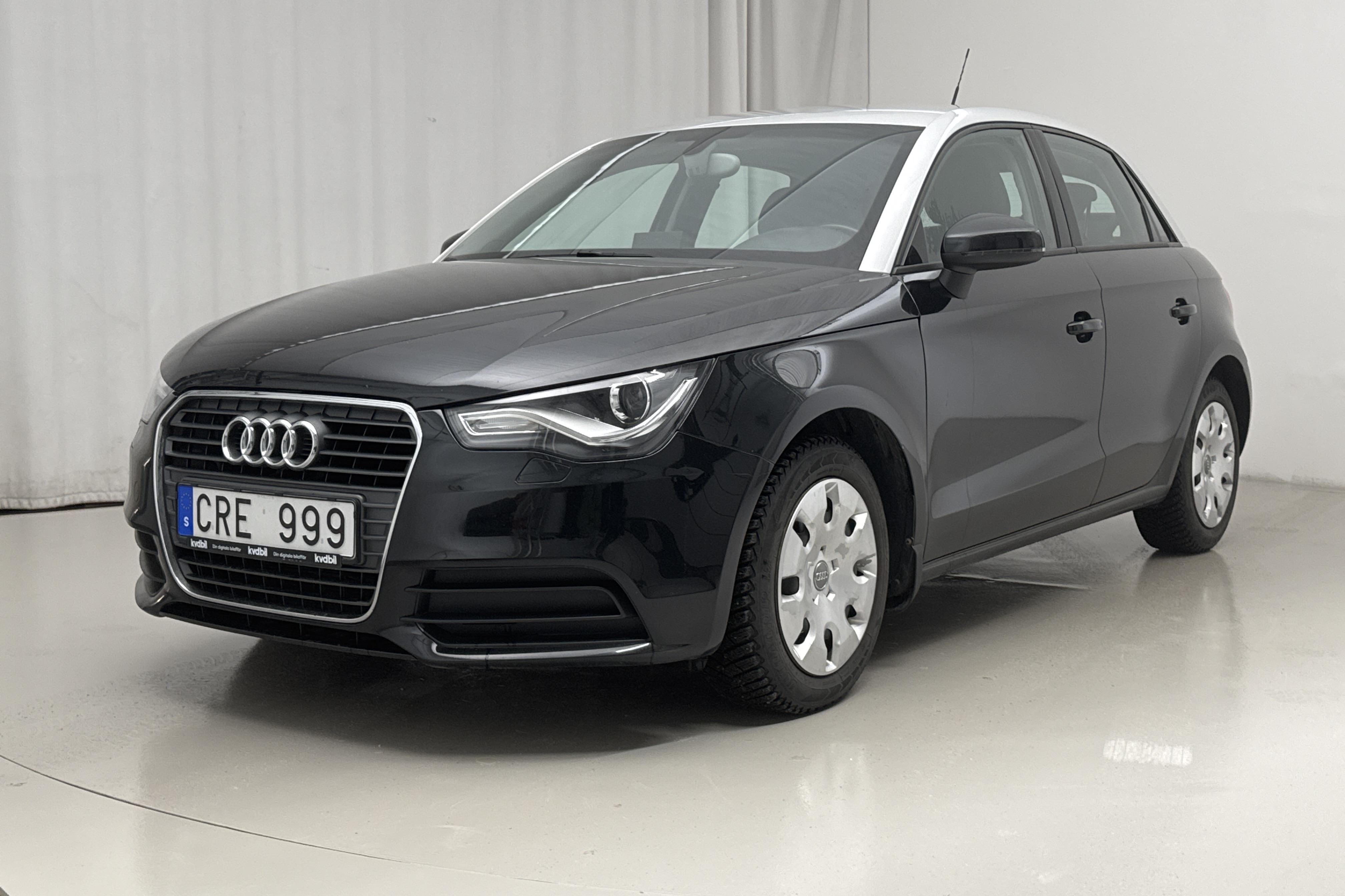 Audi A1 1.2 TFSI Sportback (86hk) - 9 473 mil - Manuell - svart - 2012