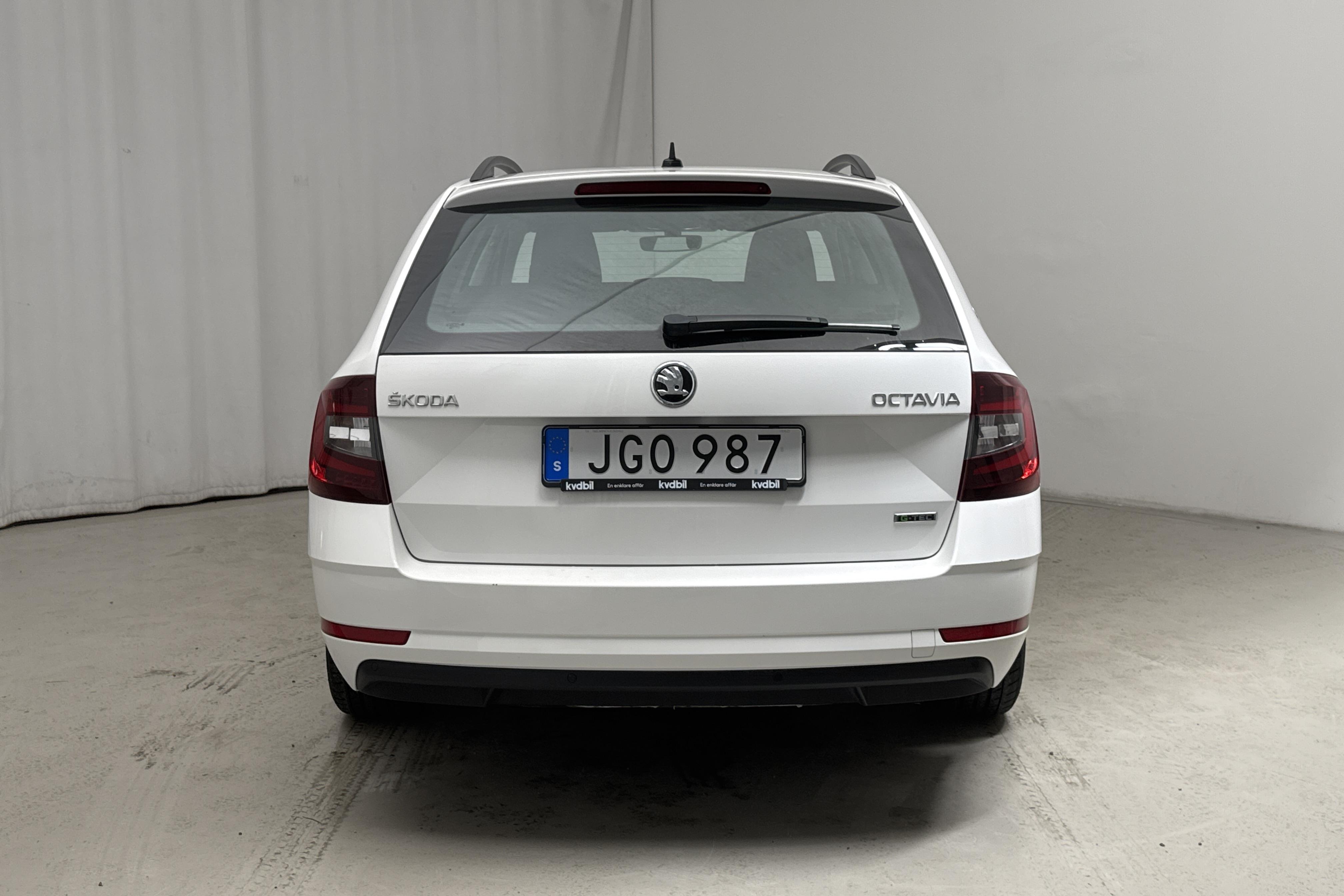 Skoda Octavia III 1.4 TSI G-TEC Combi (110hk) - 3 564 mil - Automat - vit - 2018