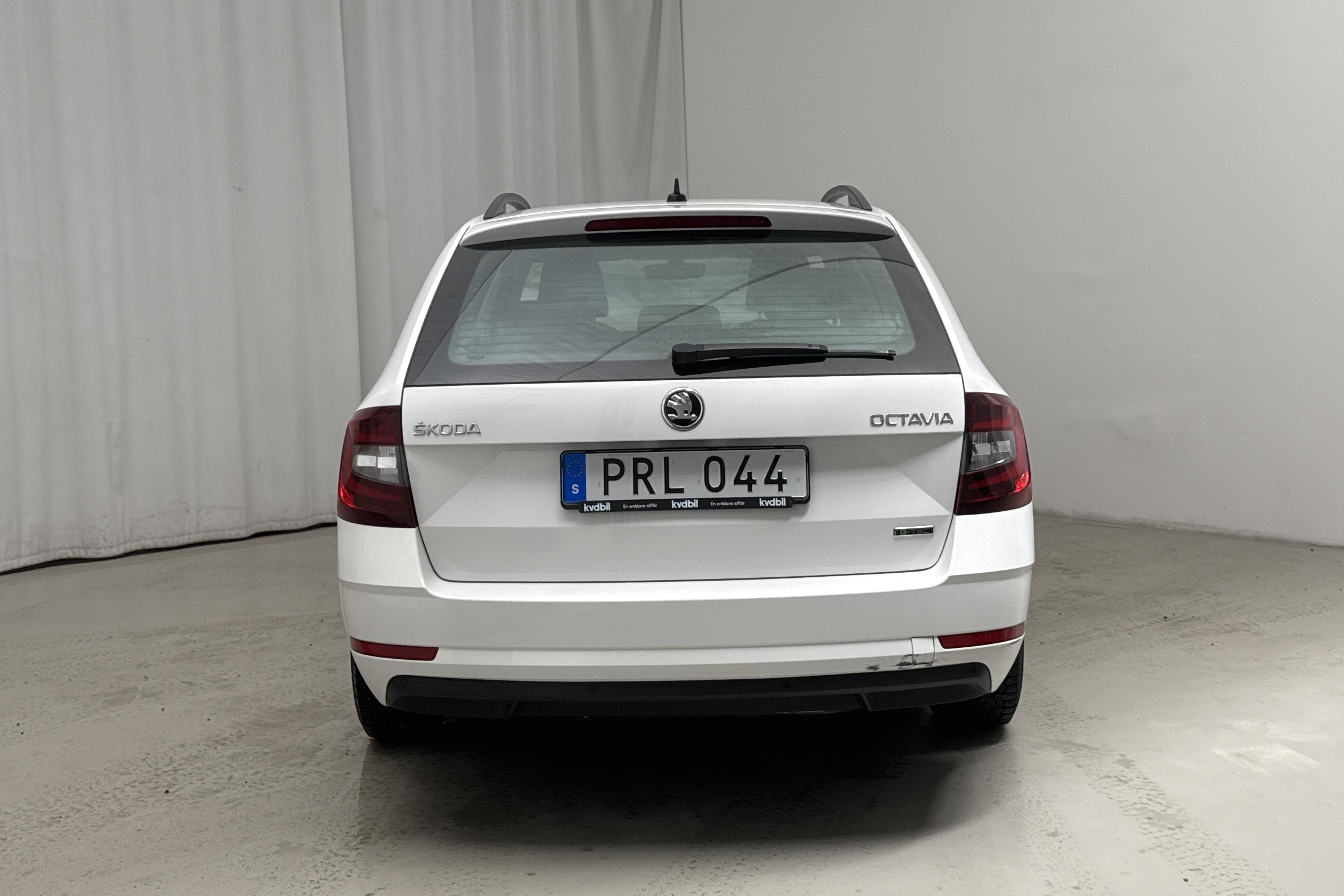 Skoda Octavia III 1.4 TSI G-TEC Combi (110hk) - 3 390 mil - Automat - vit - 2018