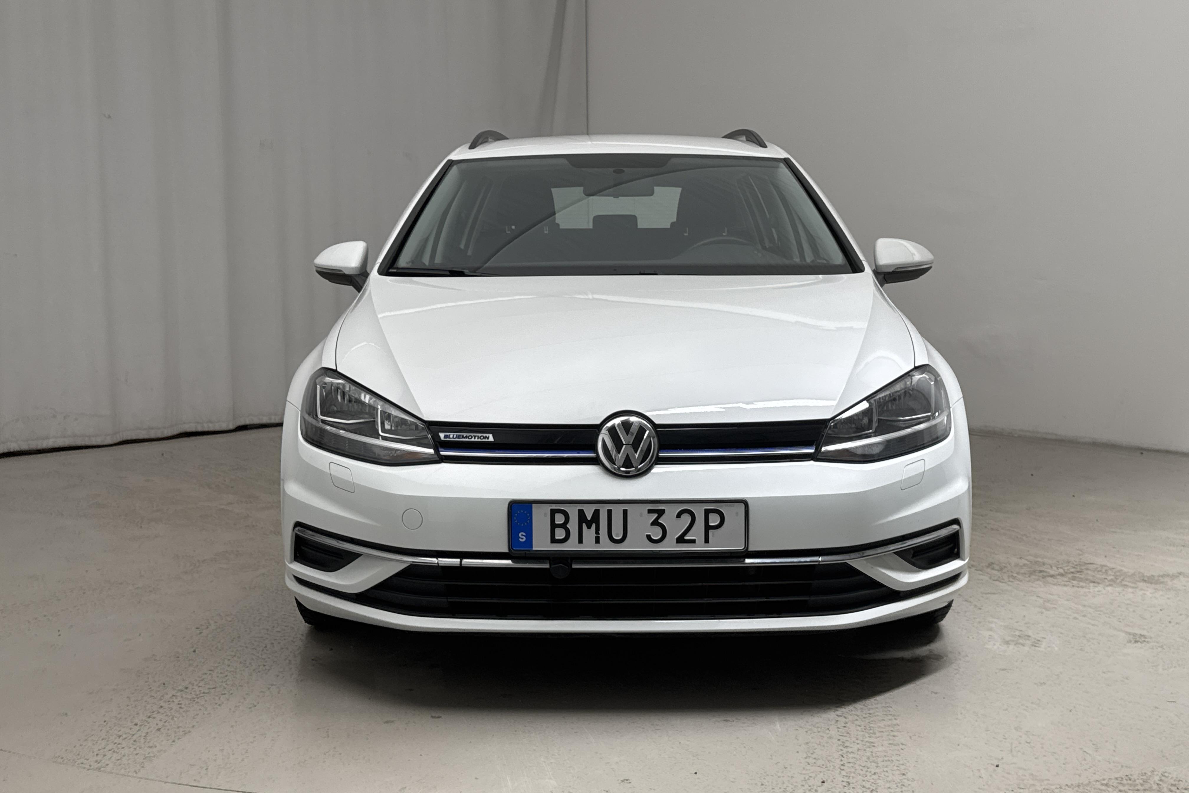 VW Golf VII 1.5 TGI Sportscombi (130hk) - 4 671 mil - Automat - vit - 2020